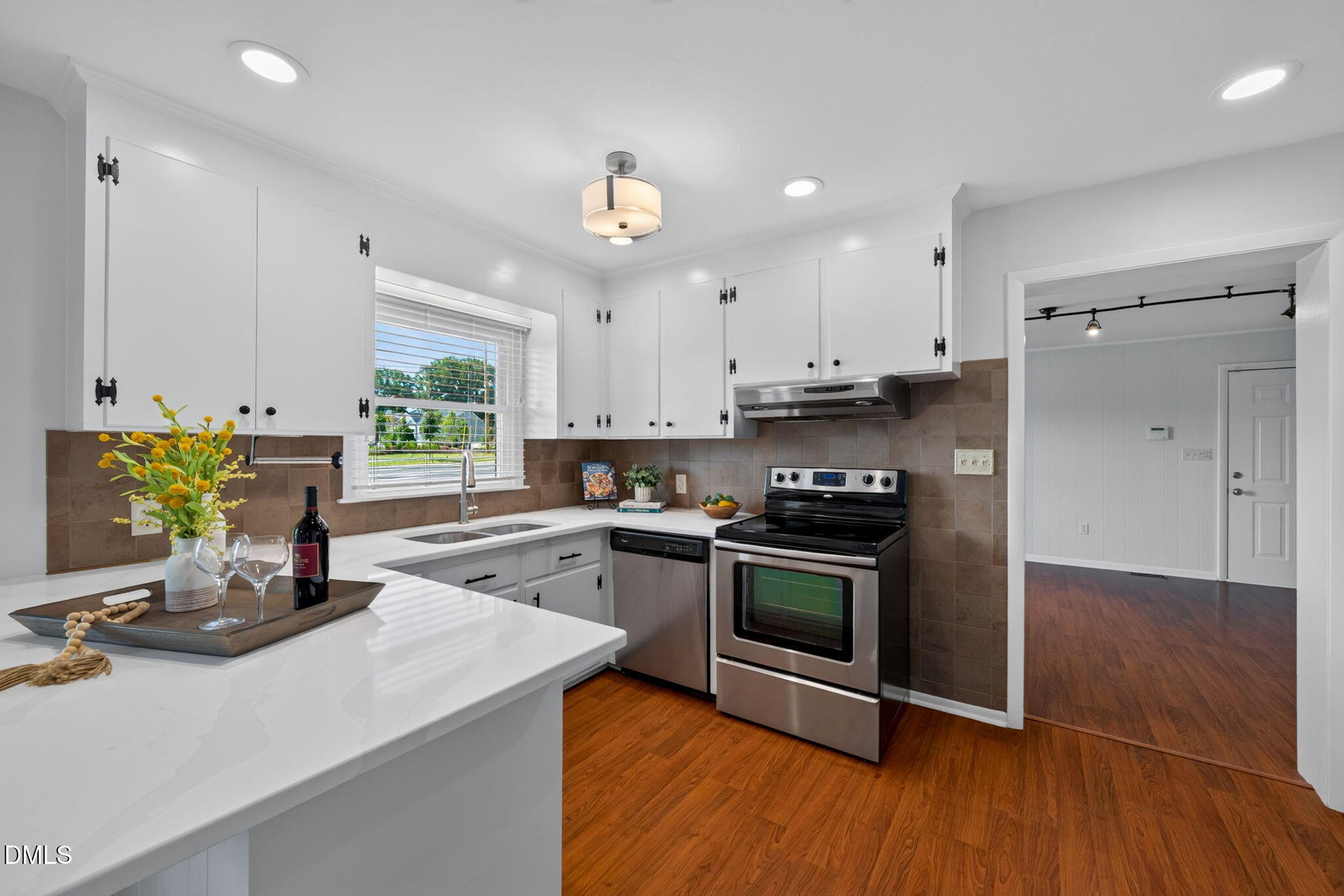 5121 Leesville Road