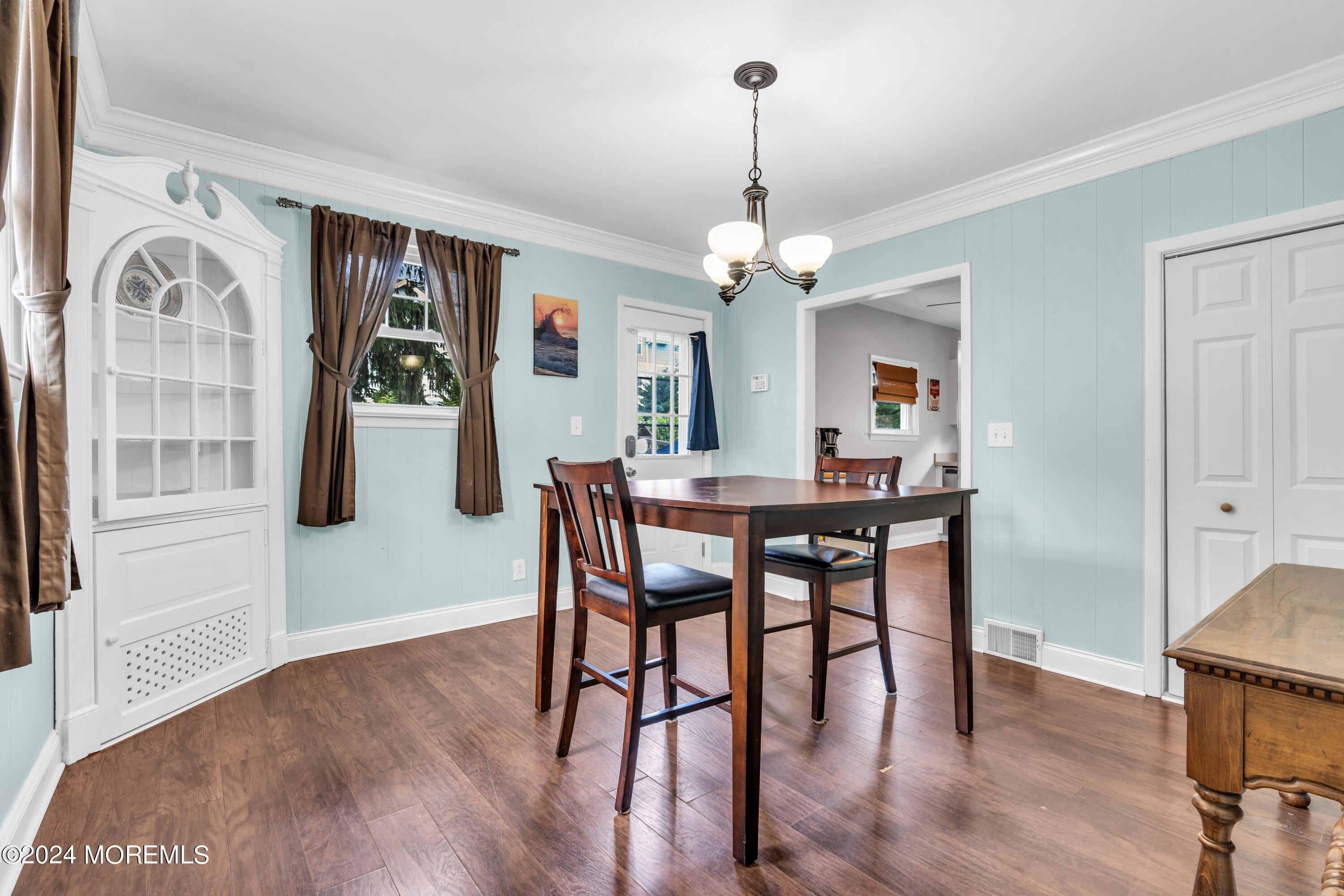 11 Elmwood Avenue