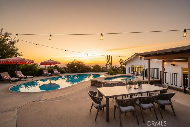 5544 Greenleaf