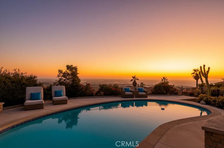 5544 Greenleaf