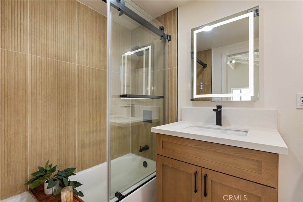 2280 San Francisco