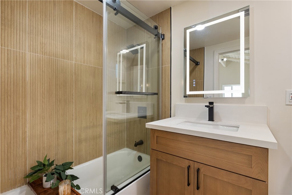 2280 San Francisco