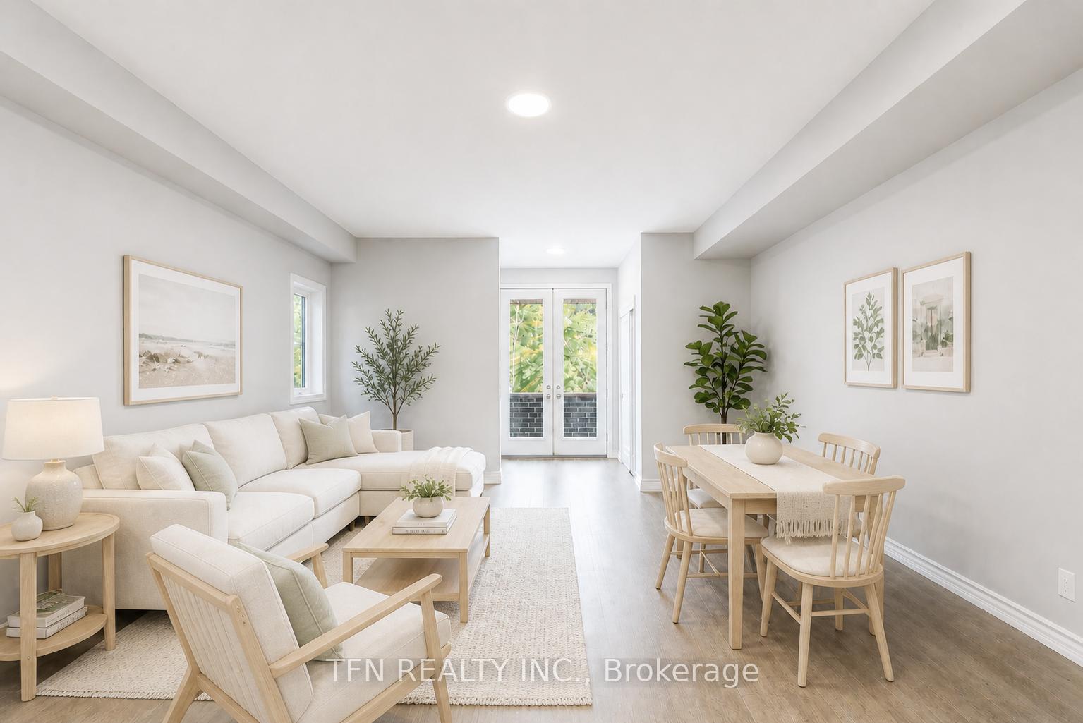 39 Superior Street E