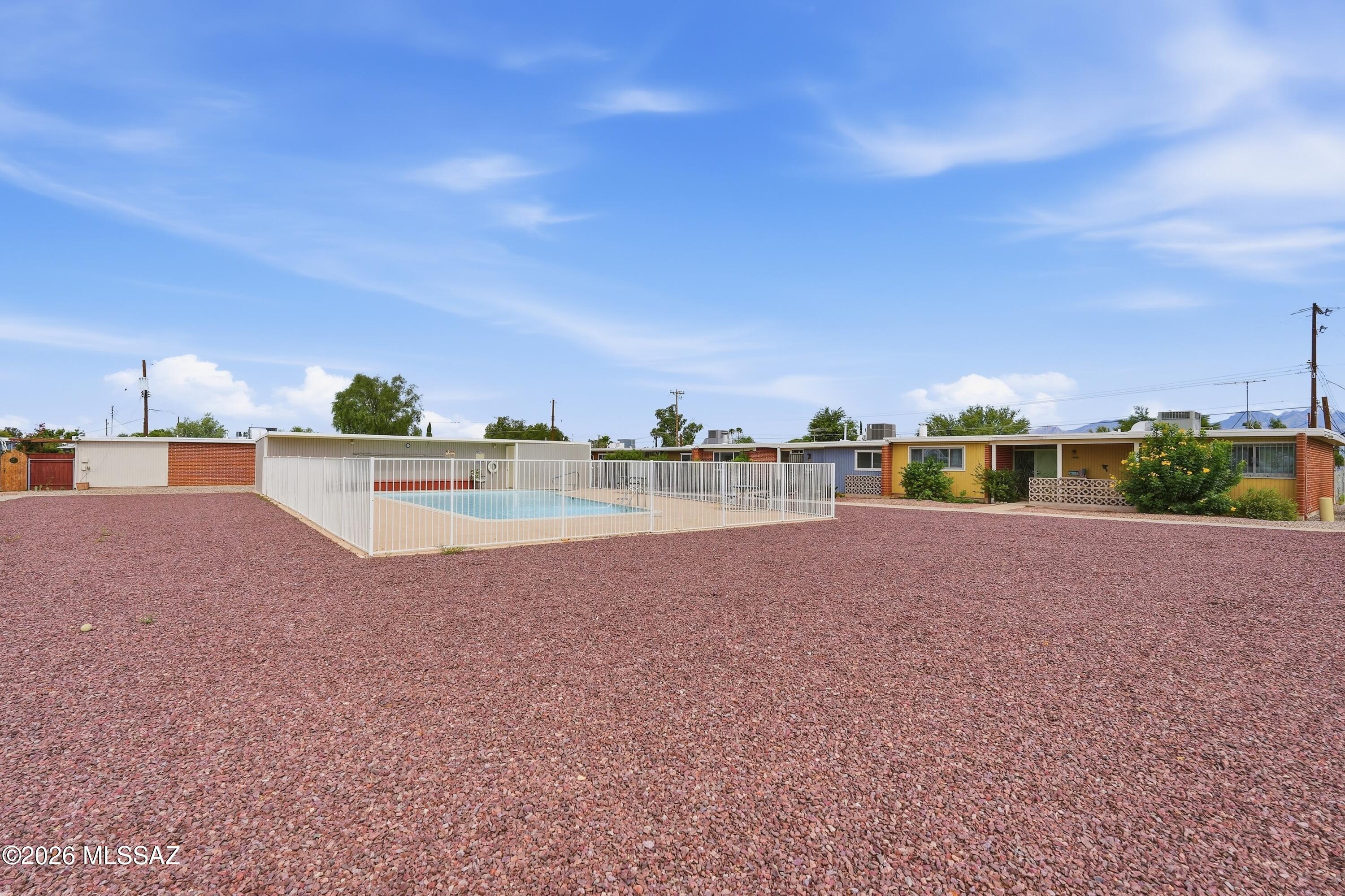 7637 E Golf Links Road