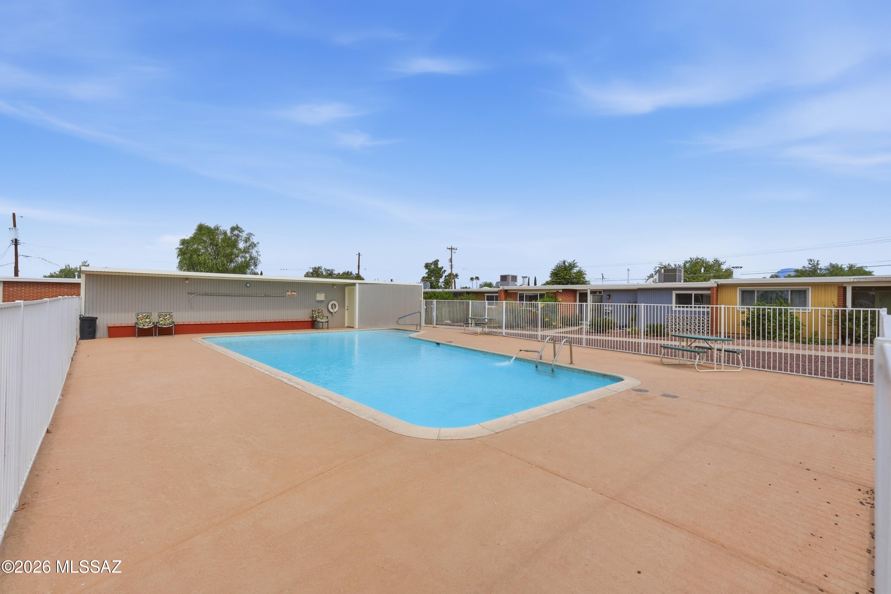 7637 E Golf Links Road