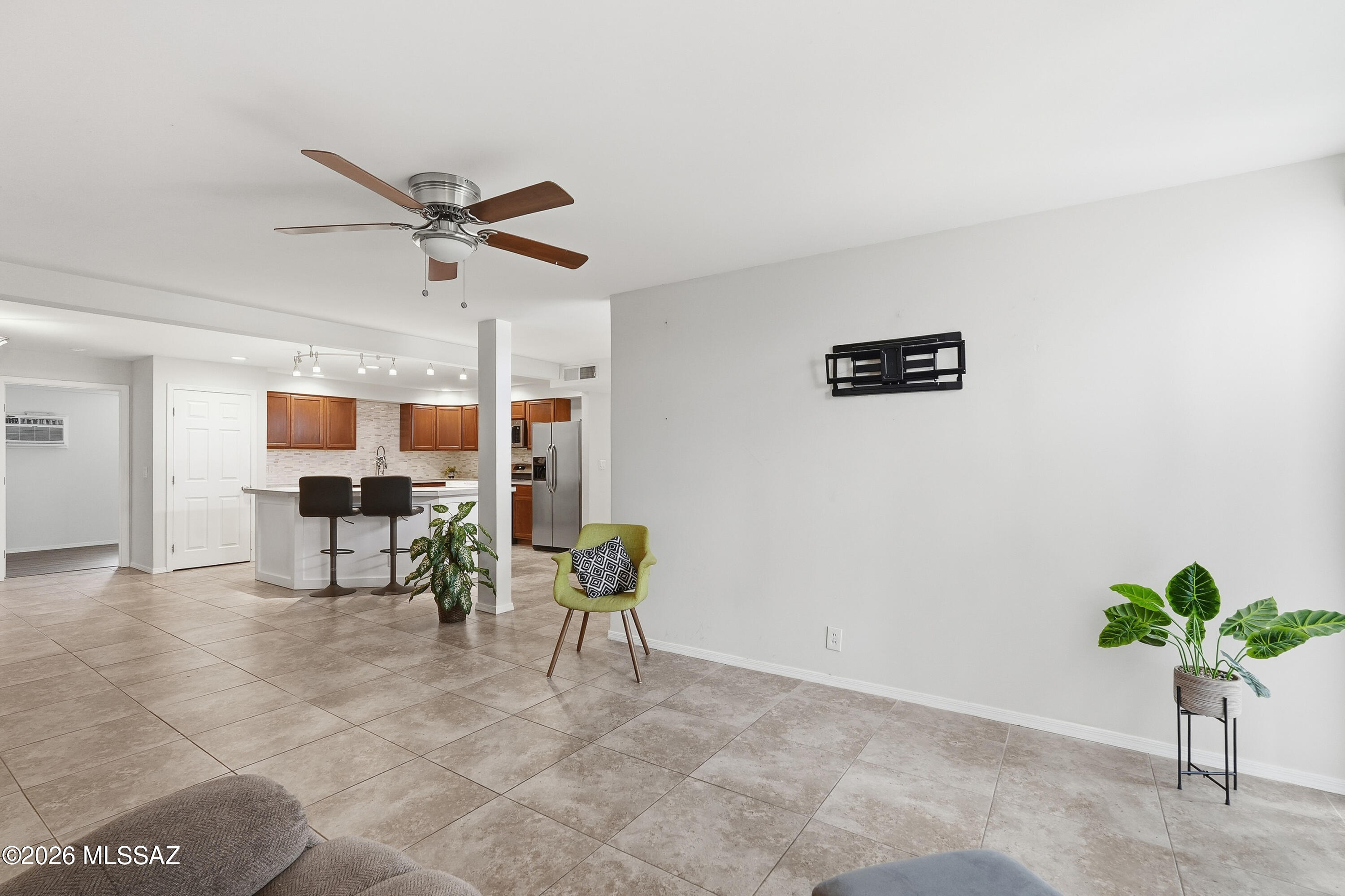 7637 E Golf Links Road