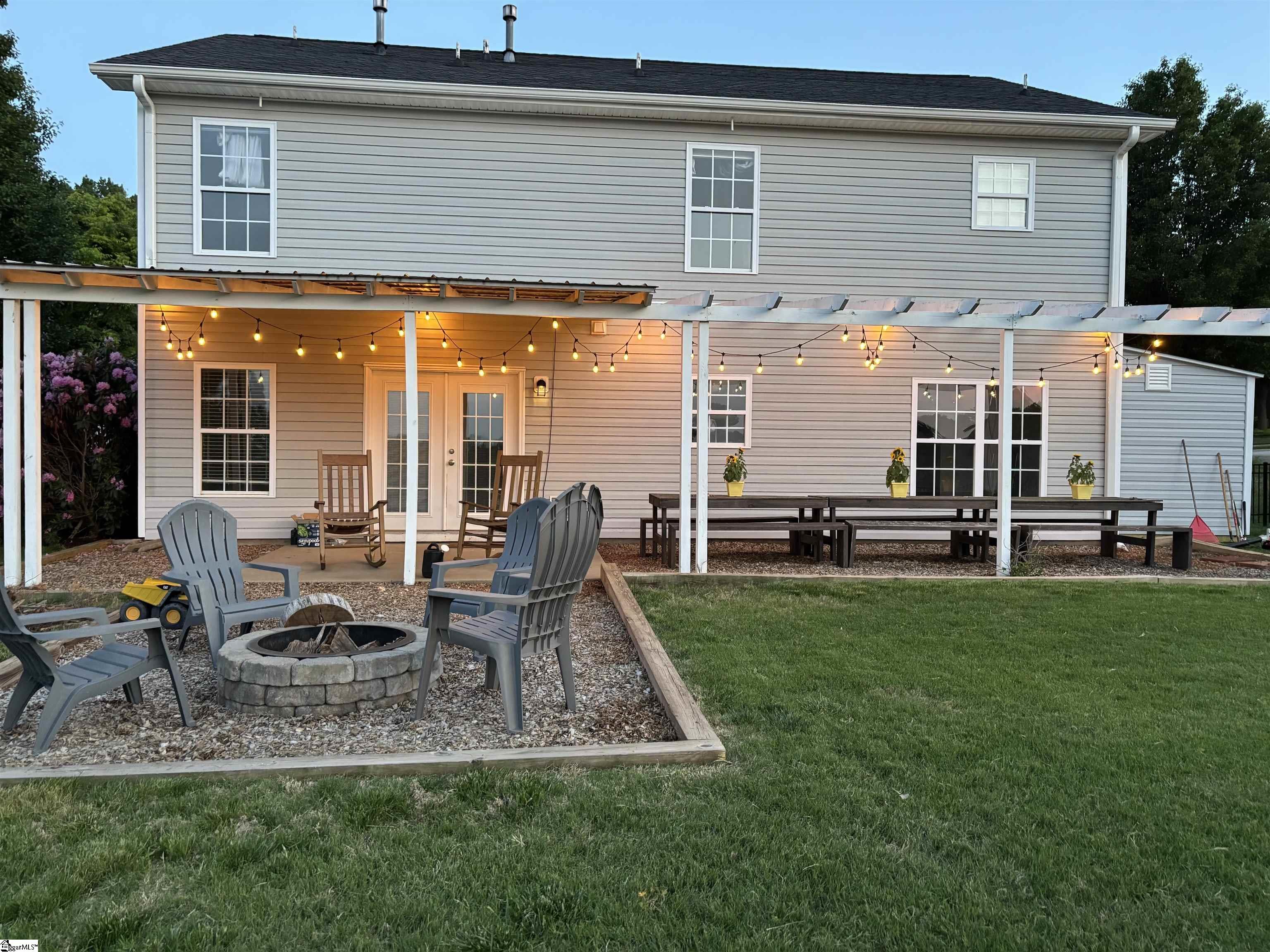 106 Hickory Valley Way