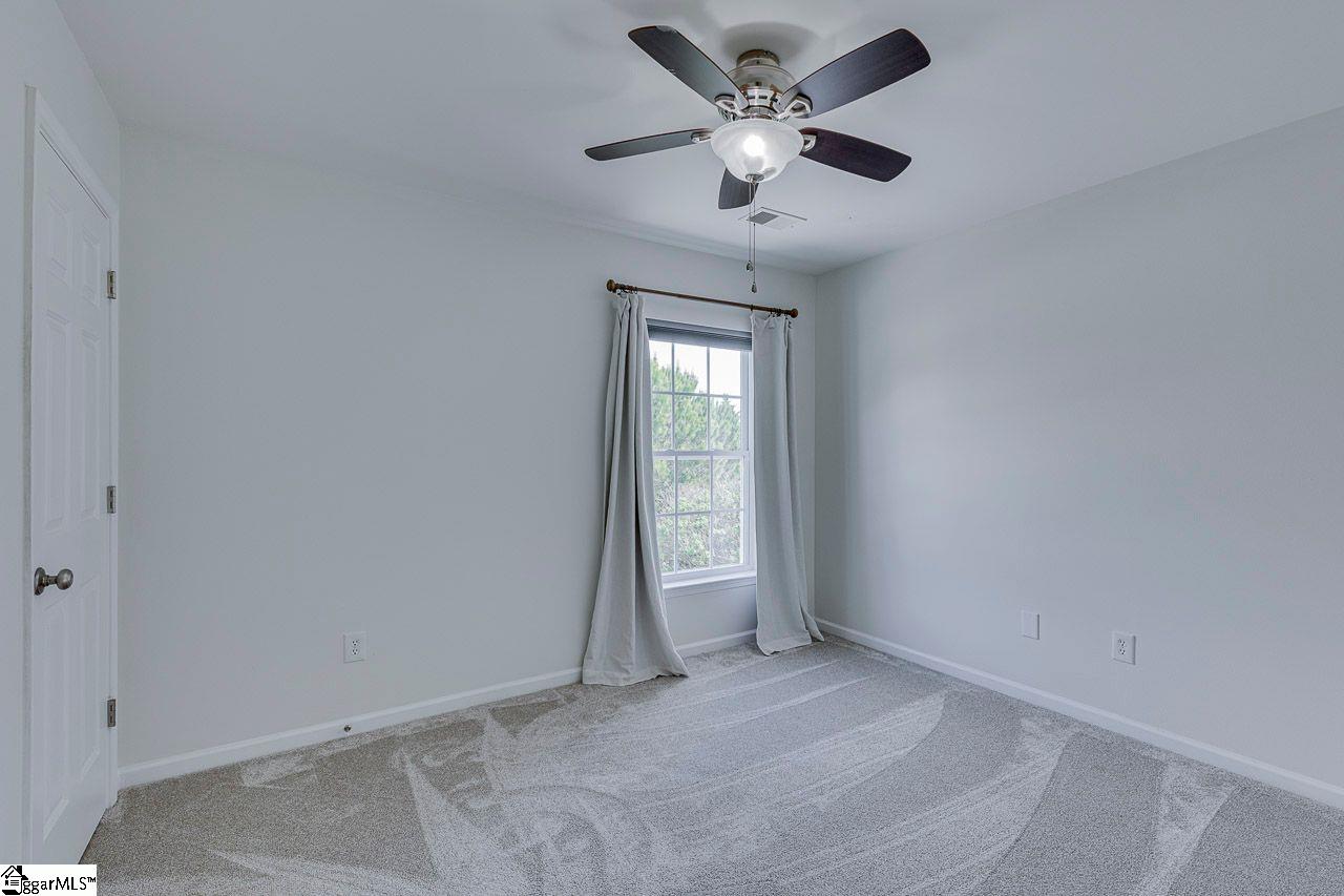 106 Hickory Valley Way