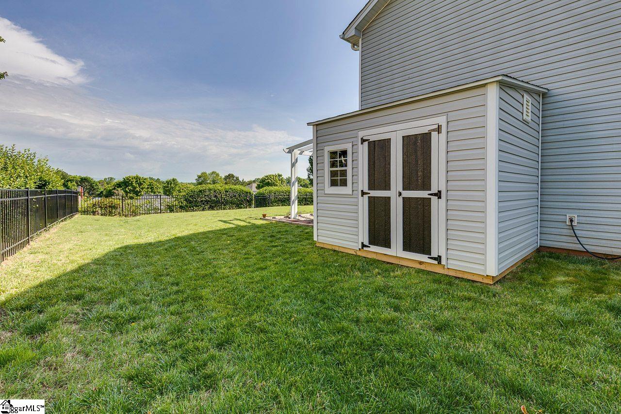 106 Hickory Valley Way