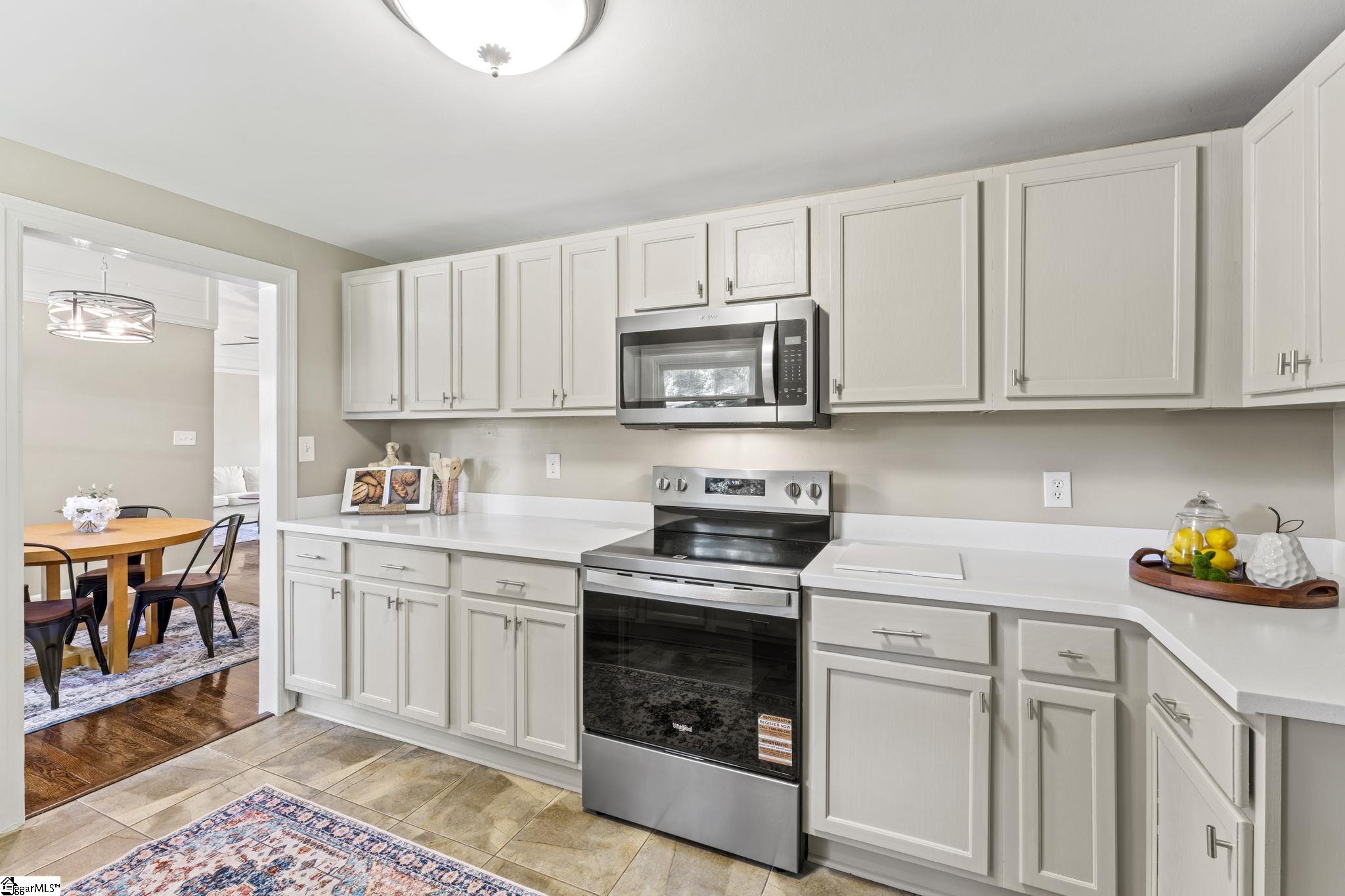 119 W Victoria Road
