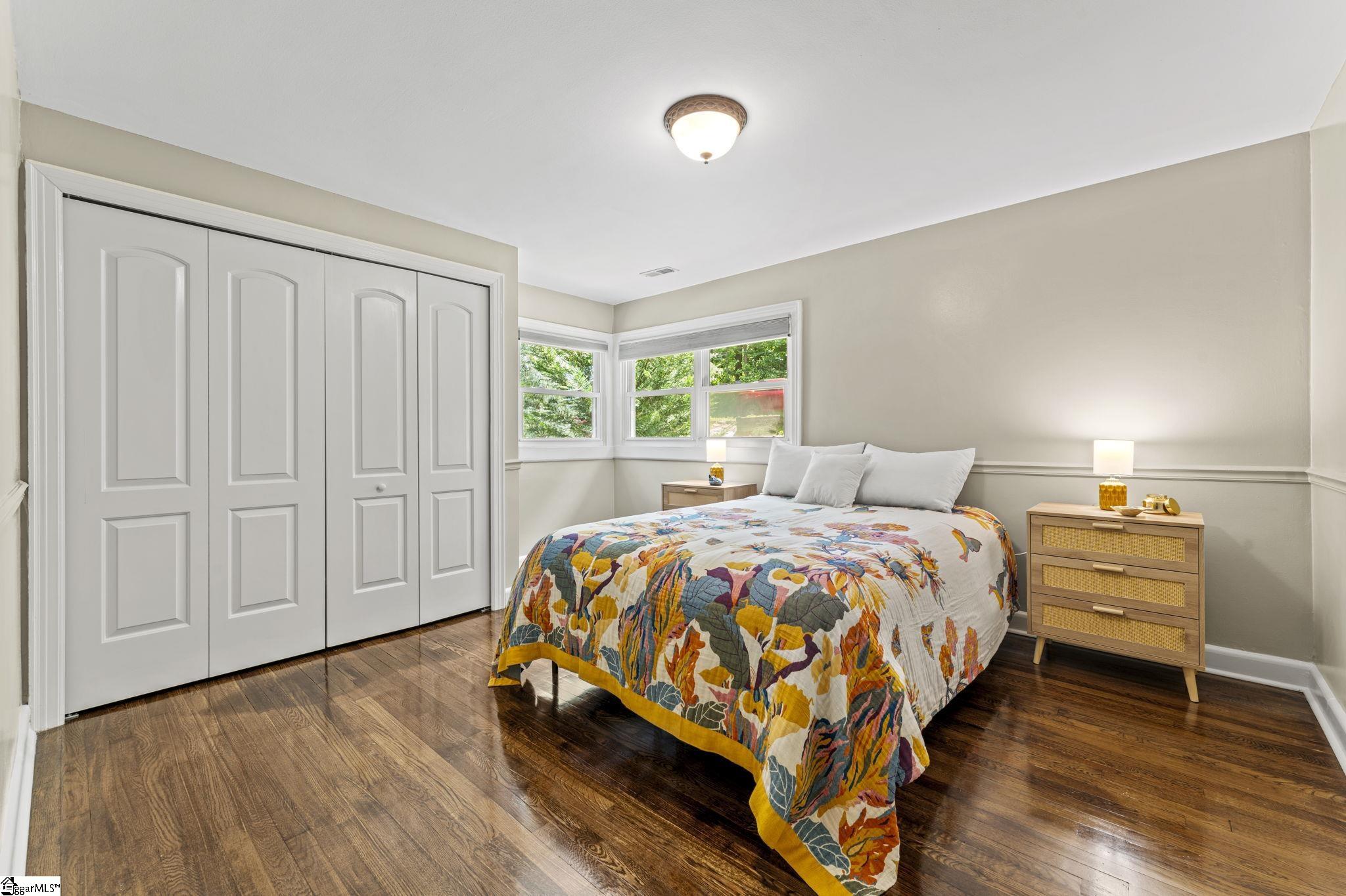 119 W Victoria Road