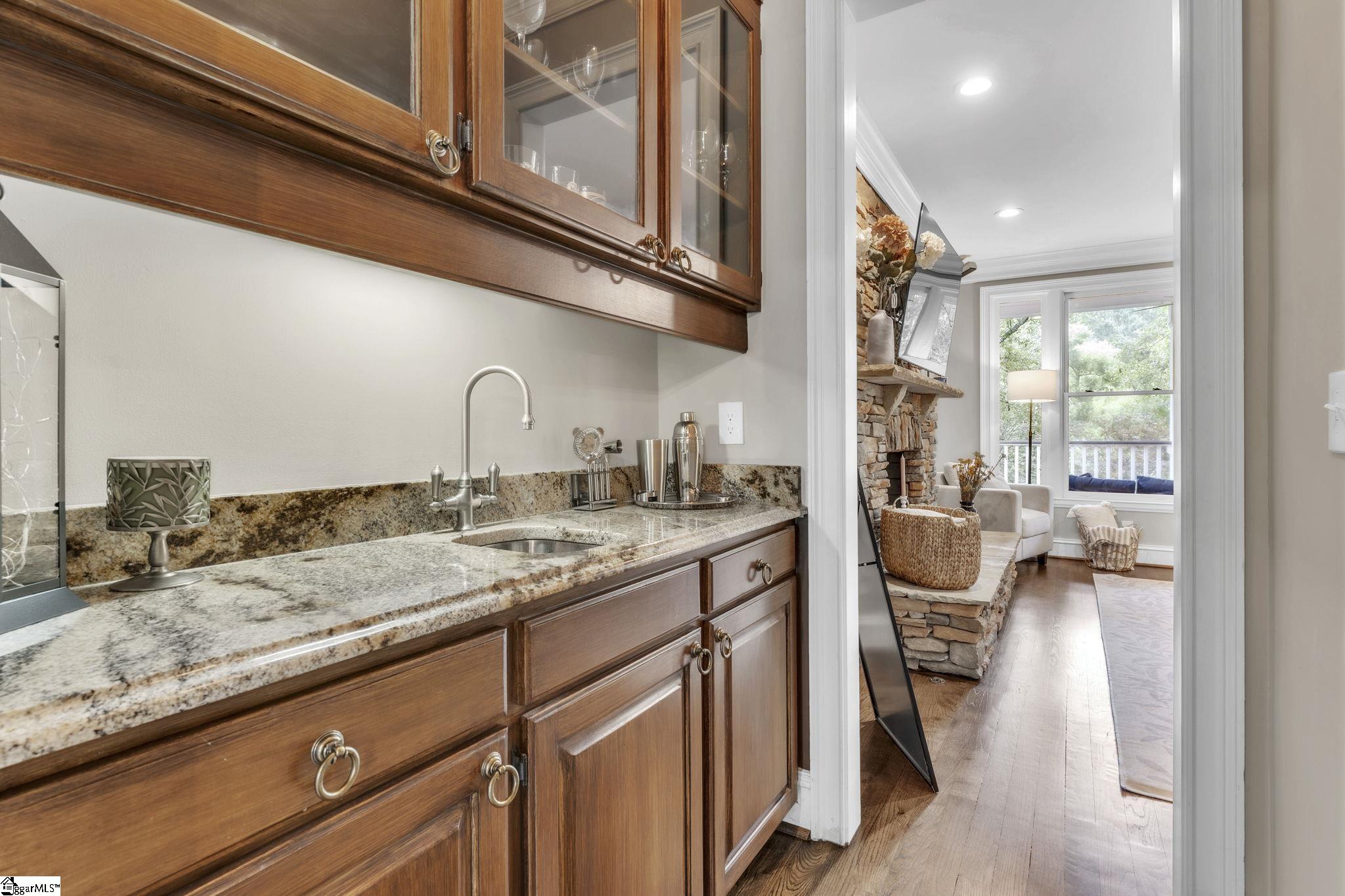 336 Parkside Drive