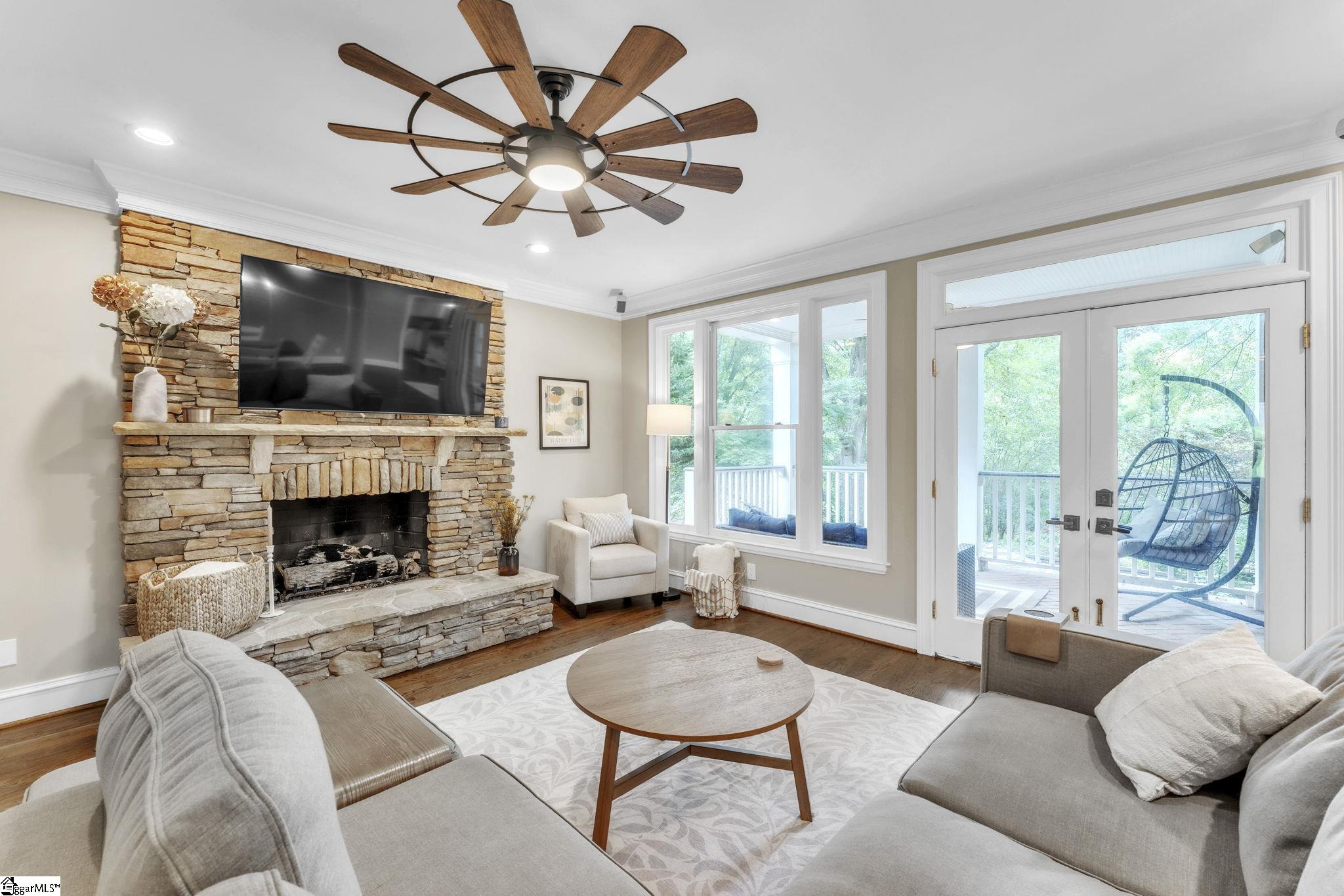 336 Parkside Drive