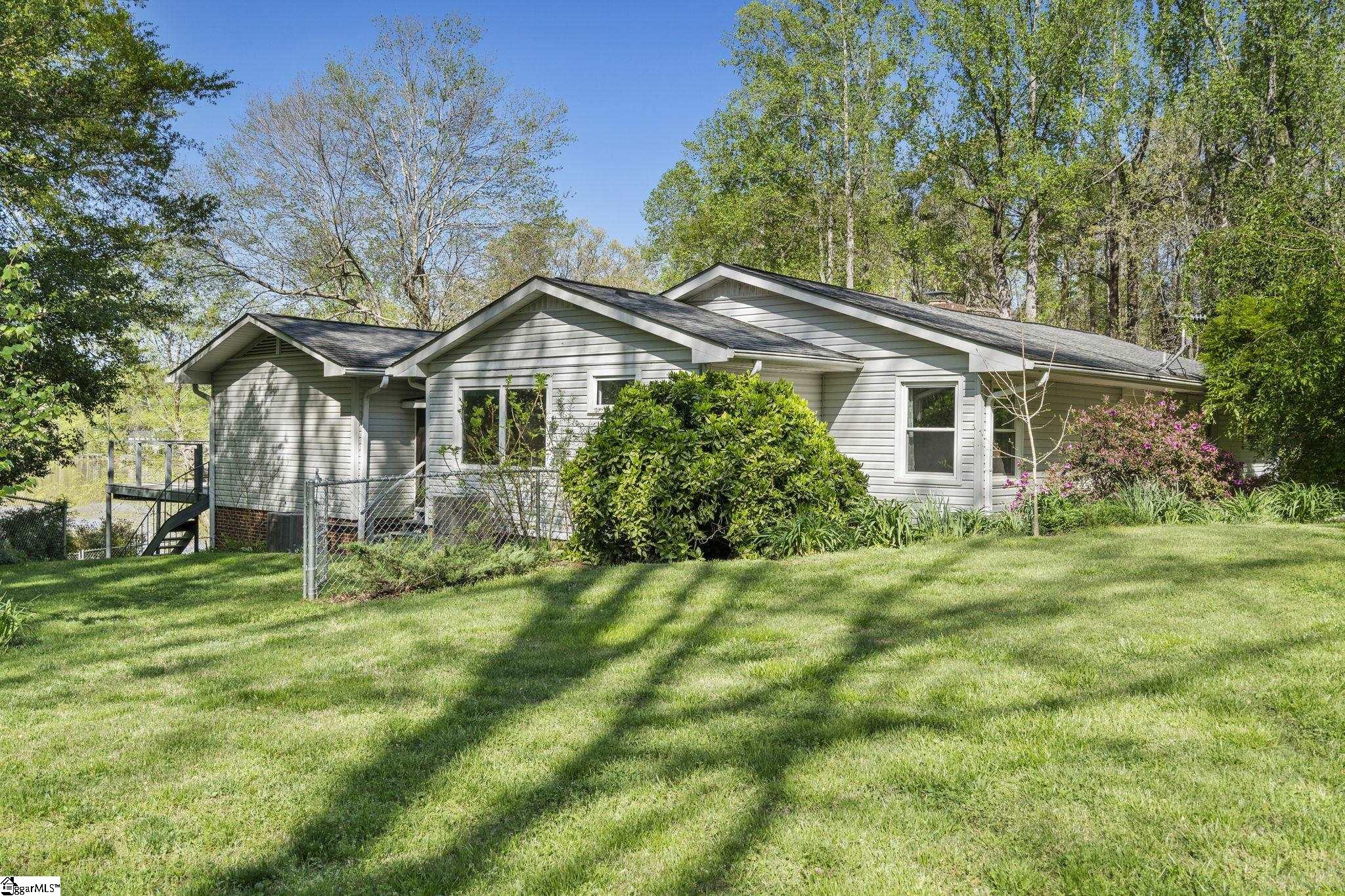 41 Lake Ridge Drive