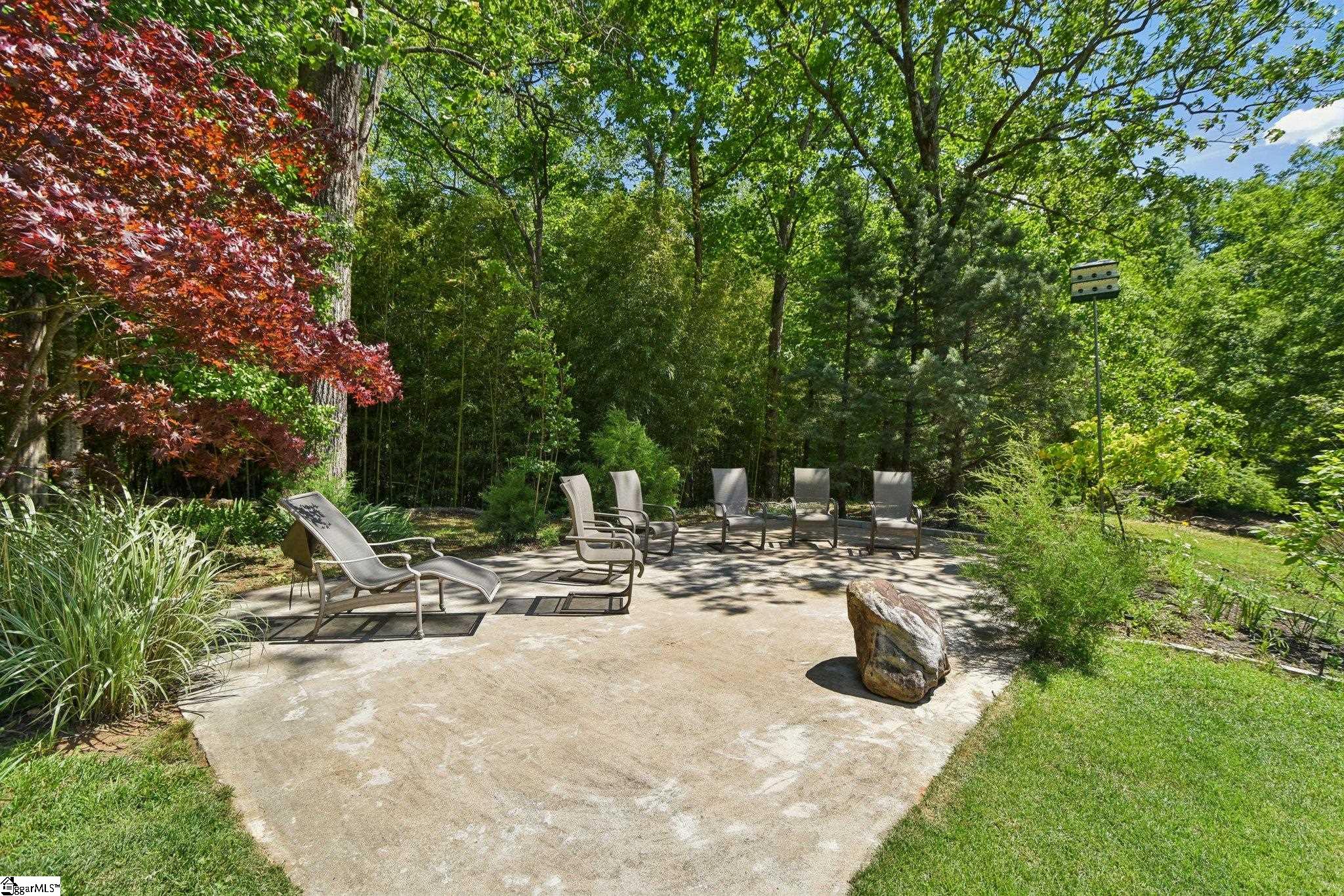 41 Lake Ridge Drive