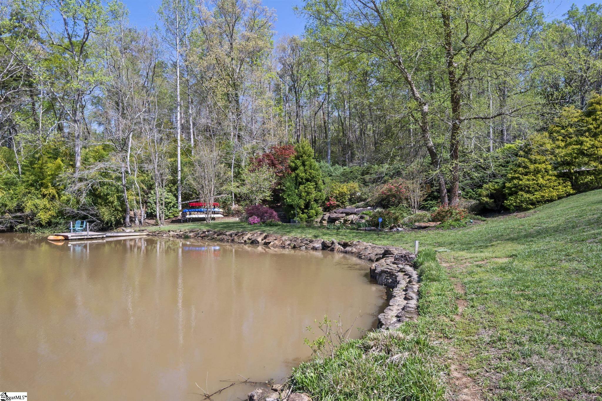 41 Lake Ridge Drive