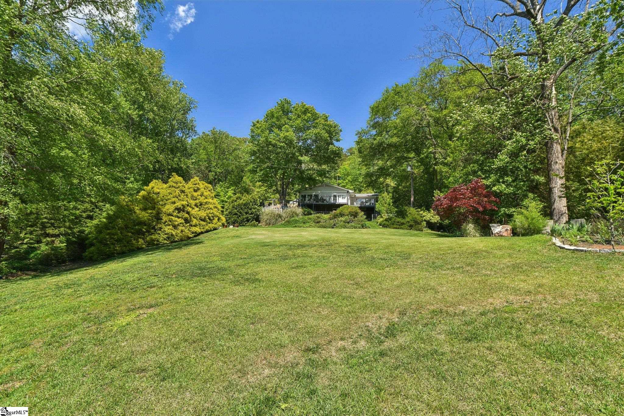41 Lake Ridge Drive