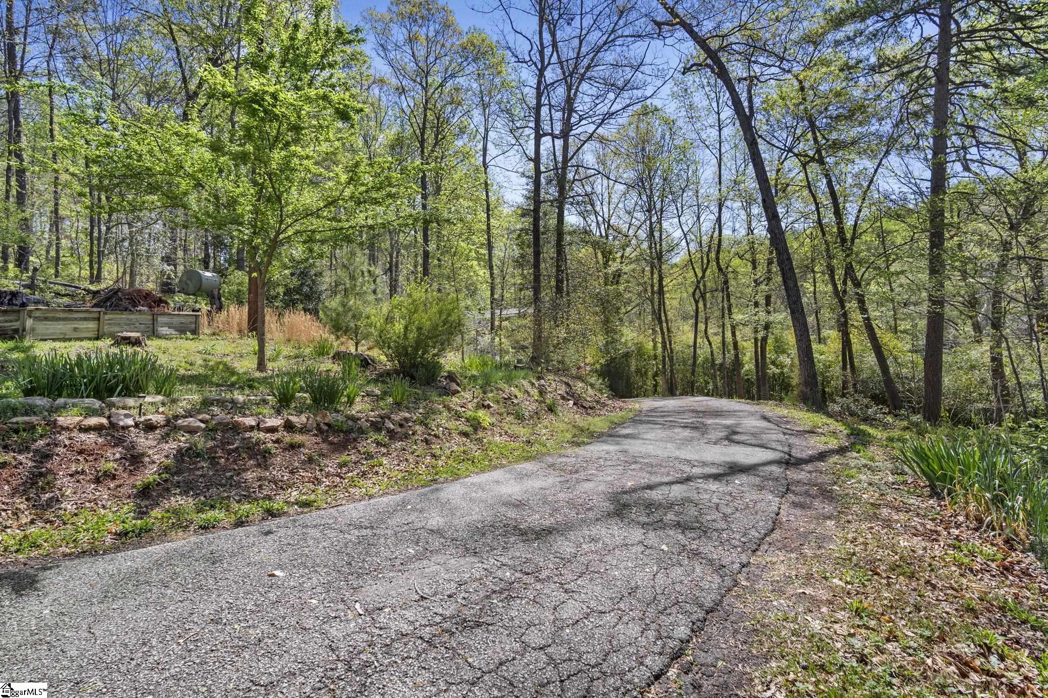41 Lake Ridge Drive