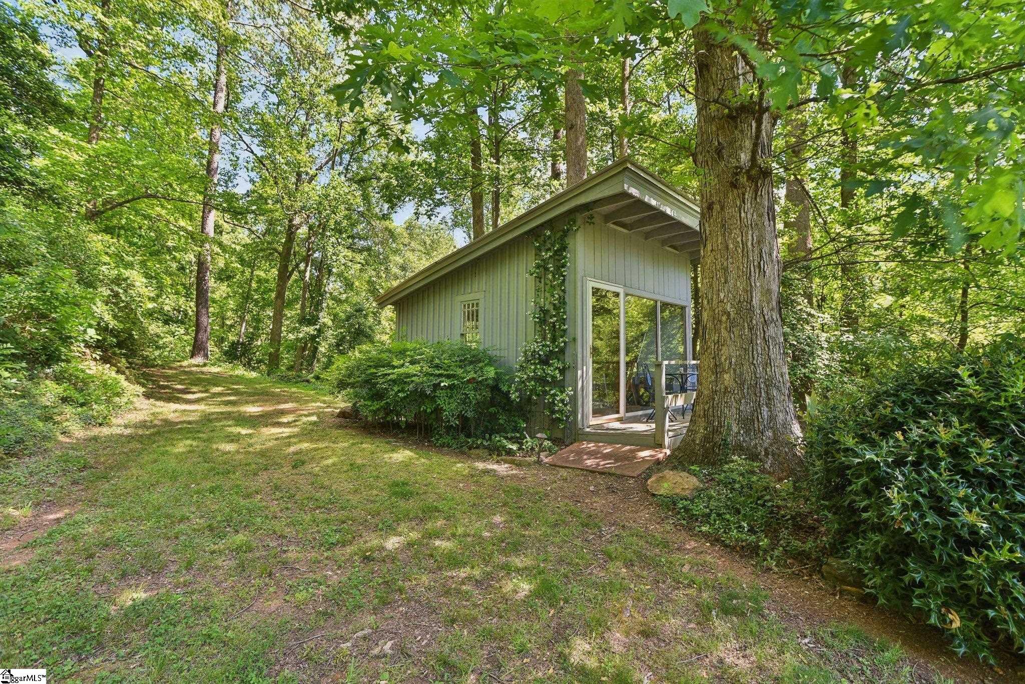 41 Lake Ridge Drive