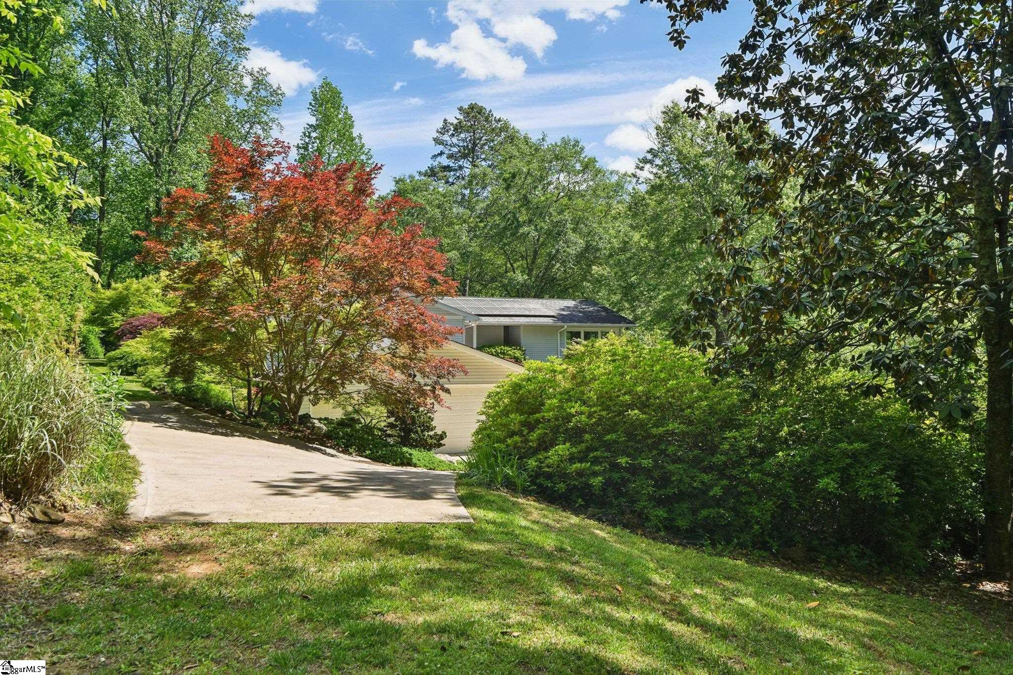 41 Lake Ridge Drive