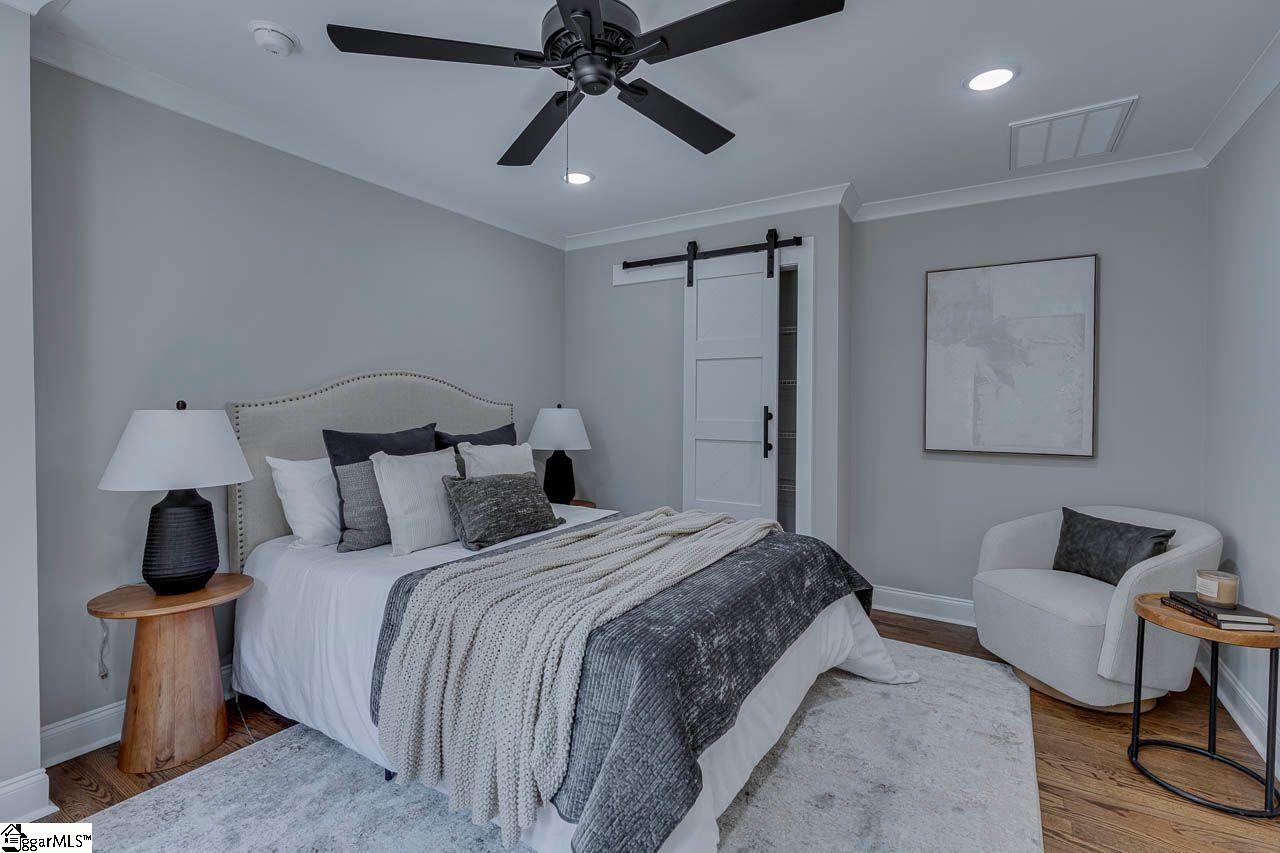 102 Elizabeth Drive, Greenville