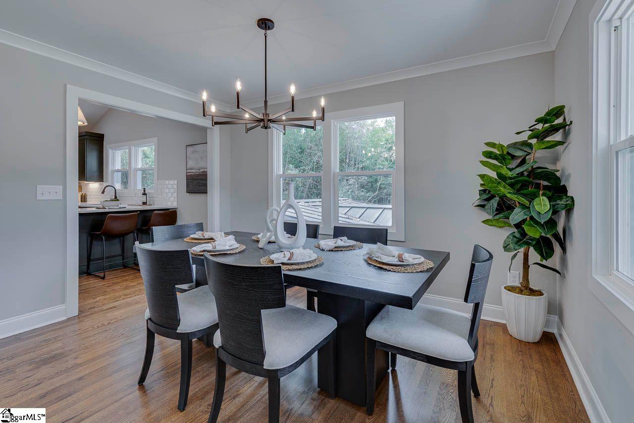 102 Elizabeth Drive, Greenville