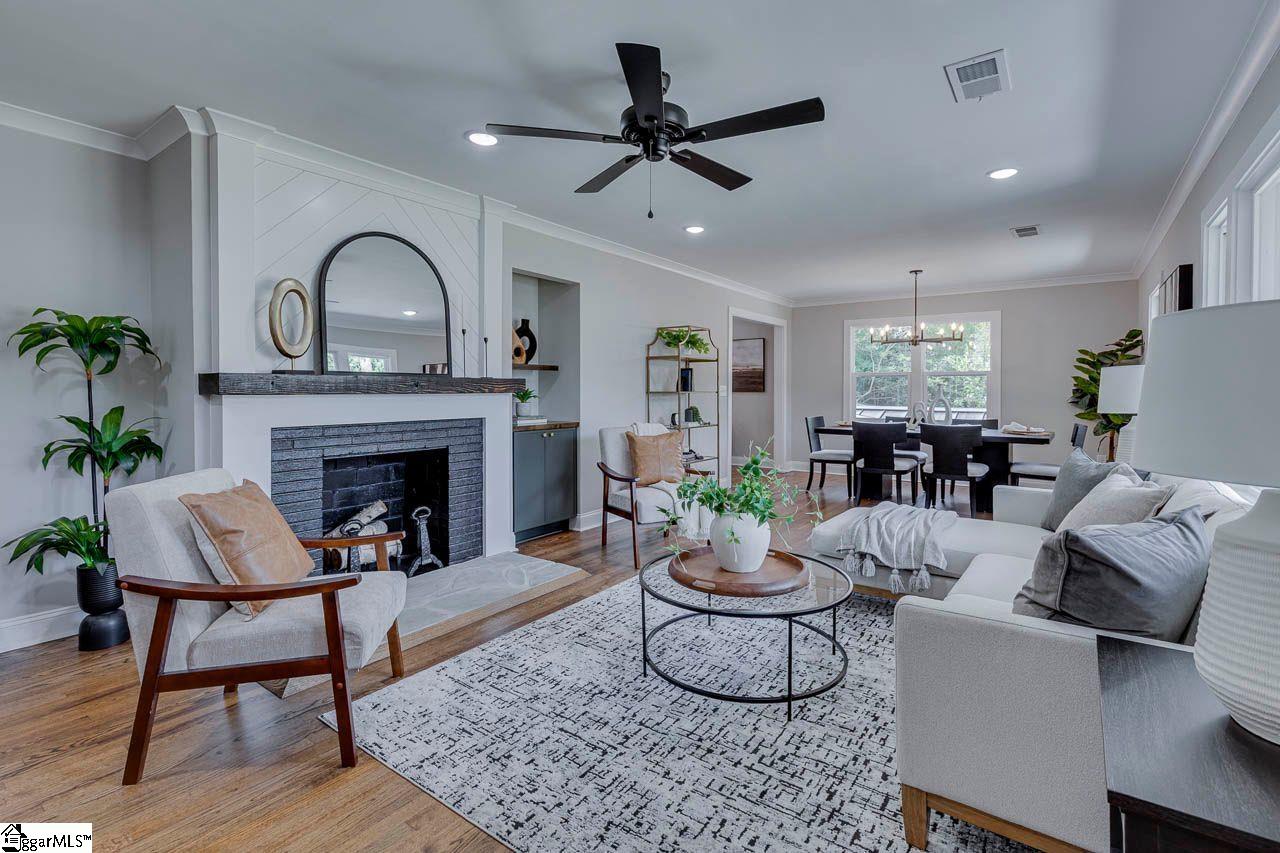 102 Elizabeth Drive, Greenville