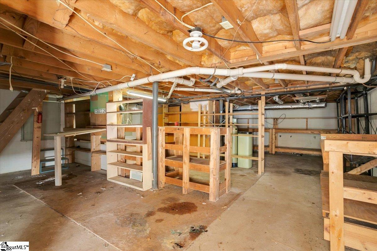 219 Greenbriar Drive