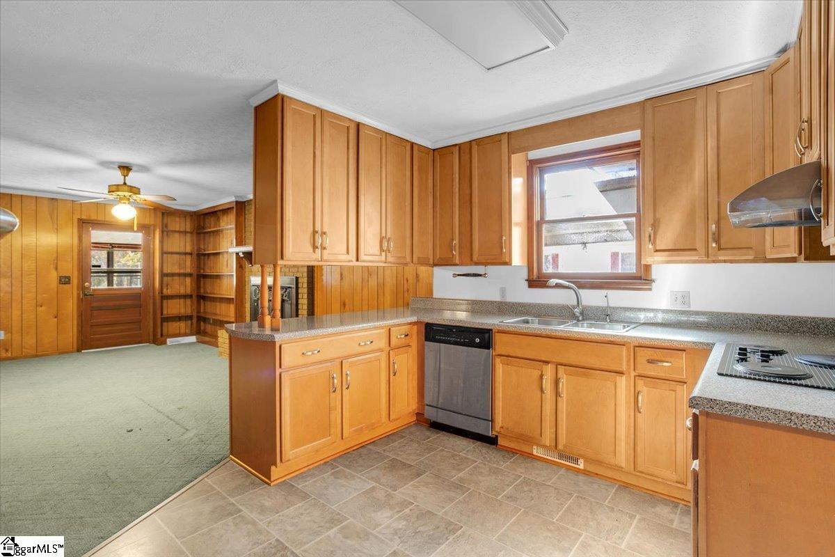 219 Greenbriar Drive