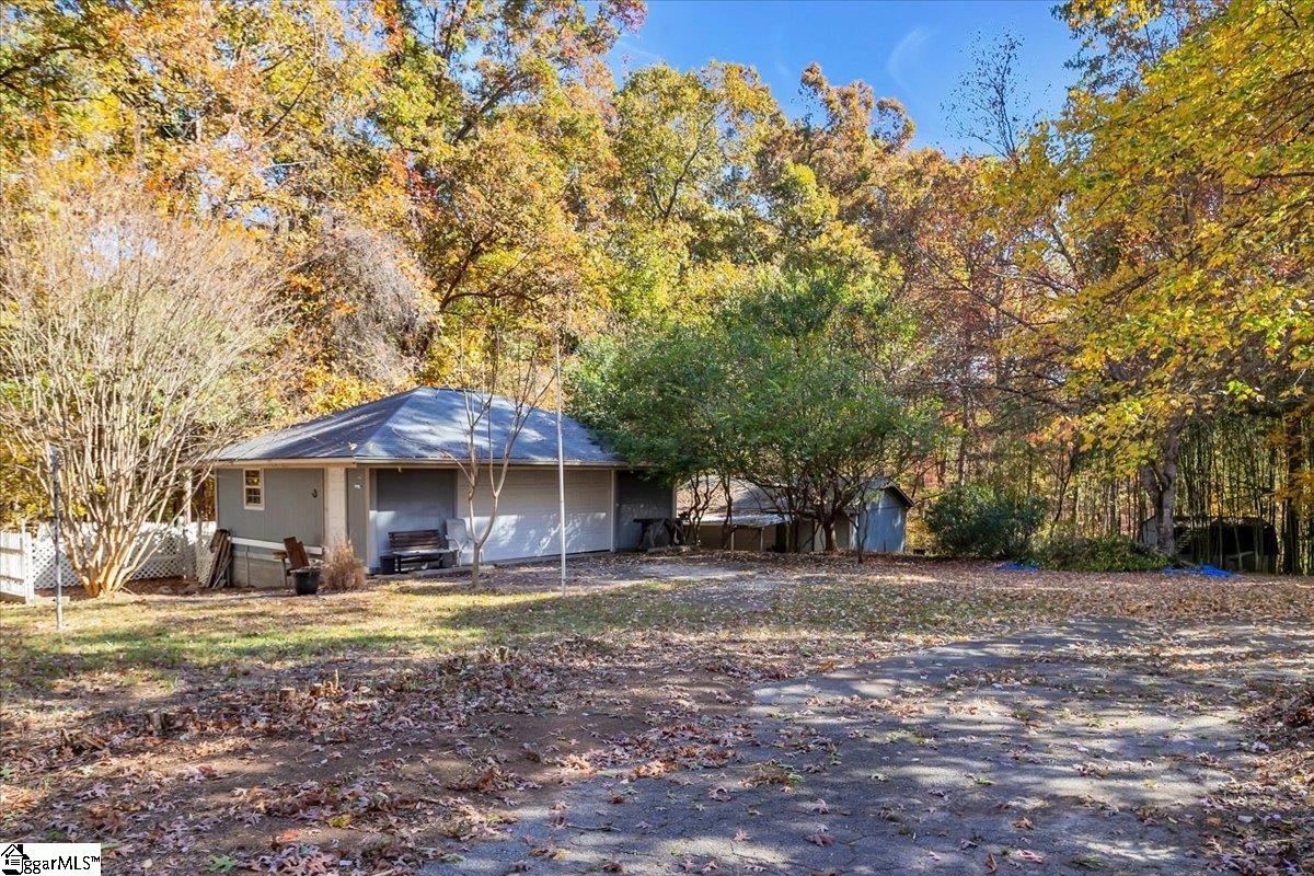 219 Greenbriar Drive