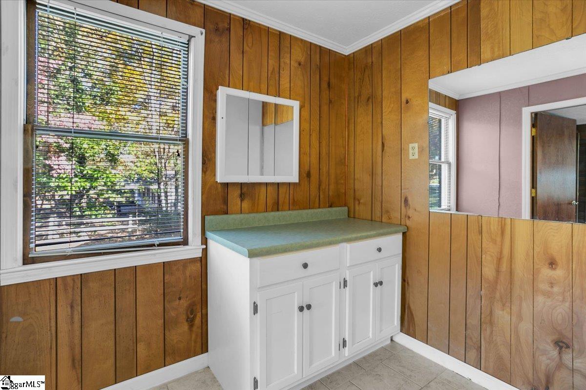 219 Greenbriar Drive