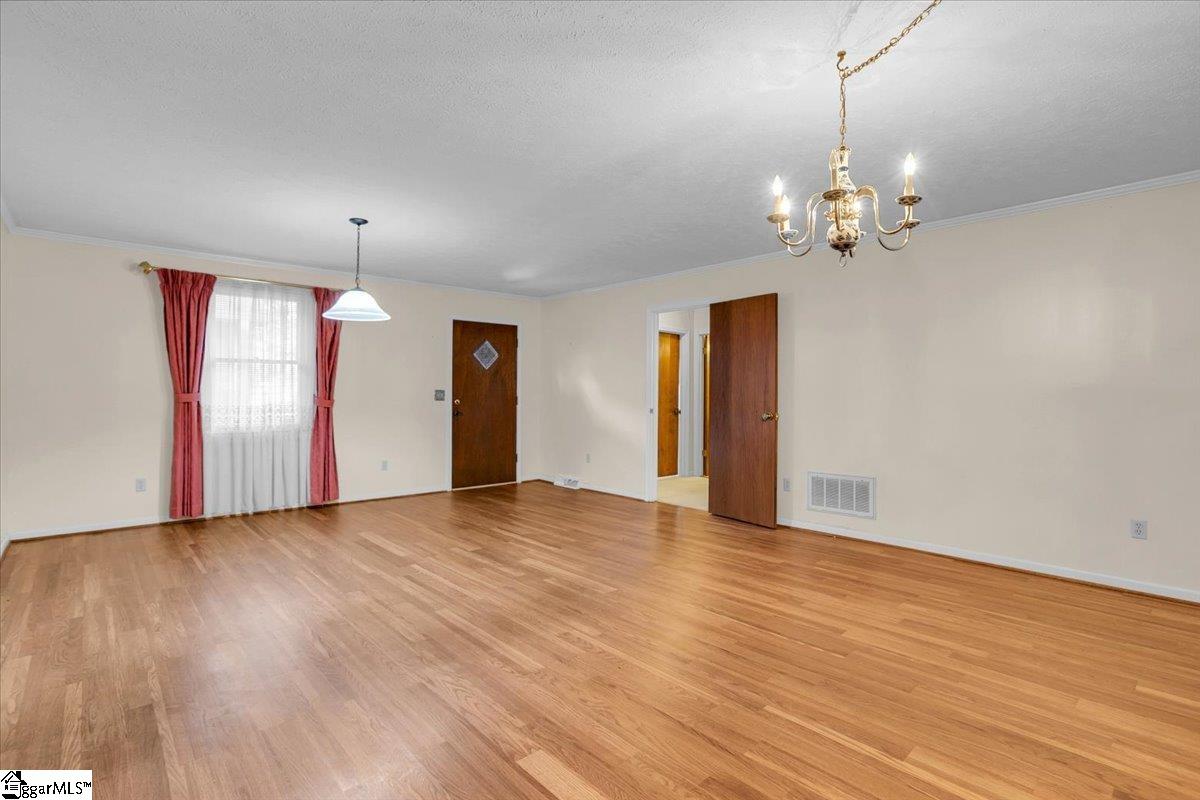219 Greenbriar Drive
