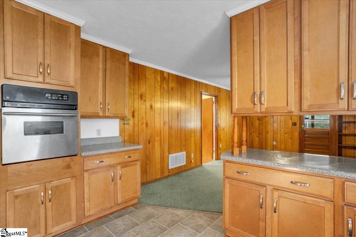 219 Greenbriar Drive