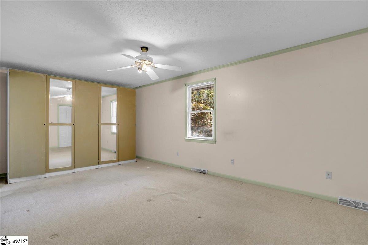 219 Greenbriar Drive