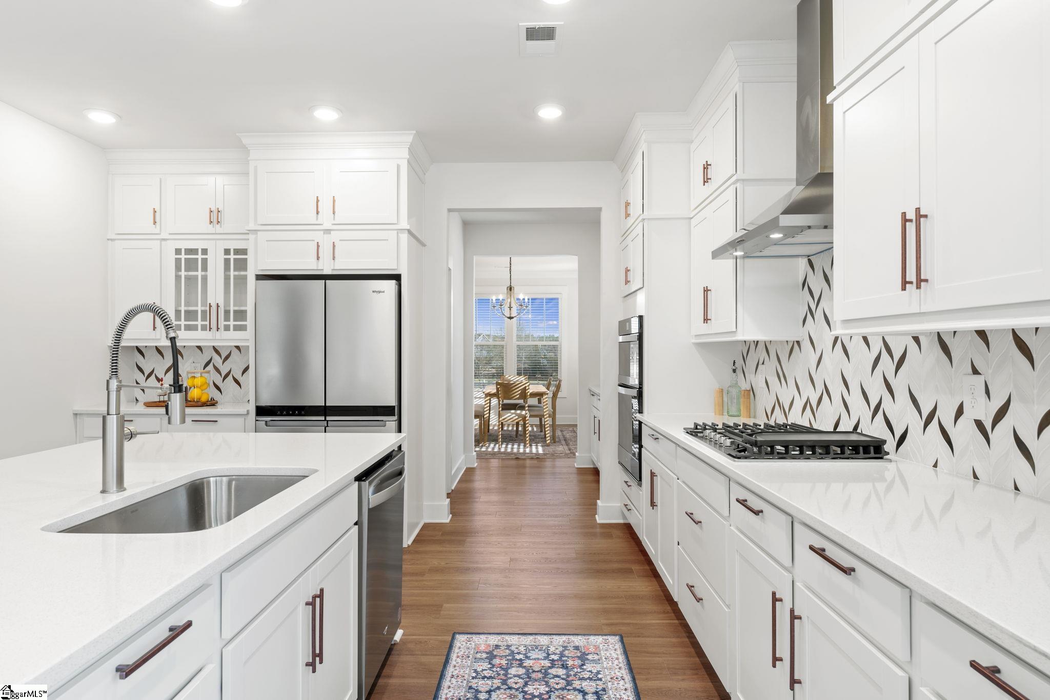 3467 Six Mile Highway