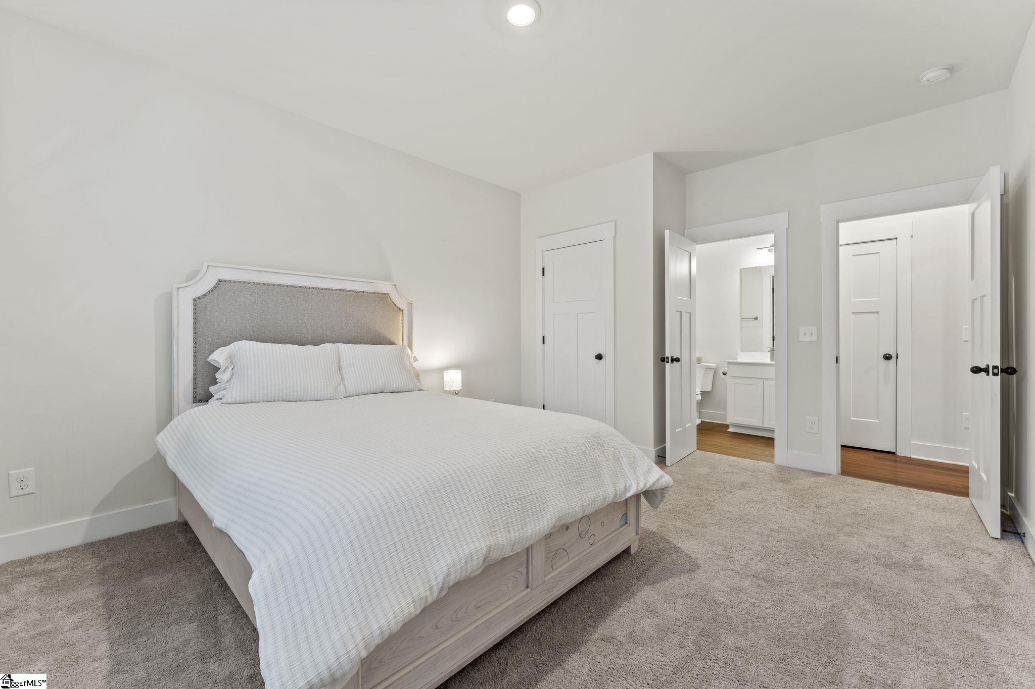 3467 Six Mile Highway