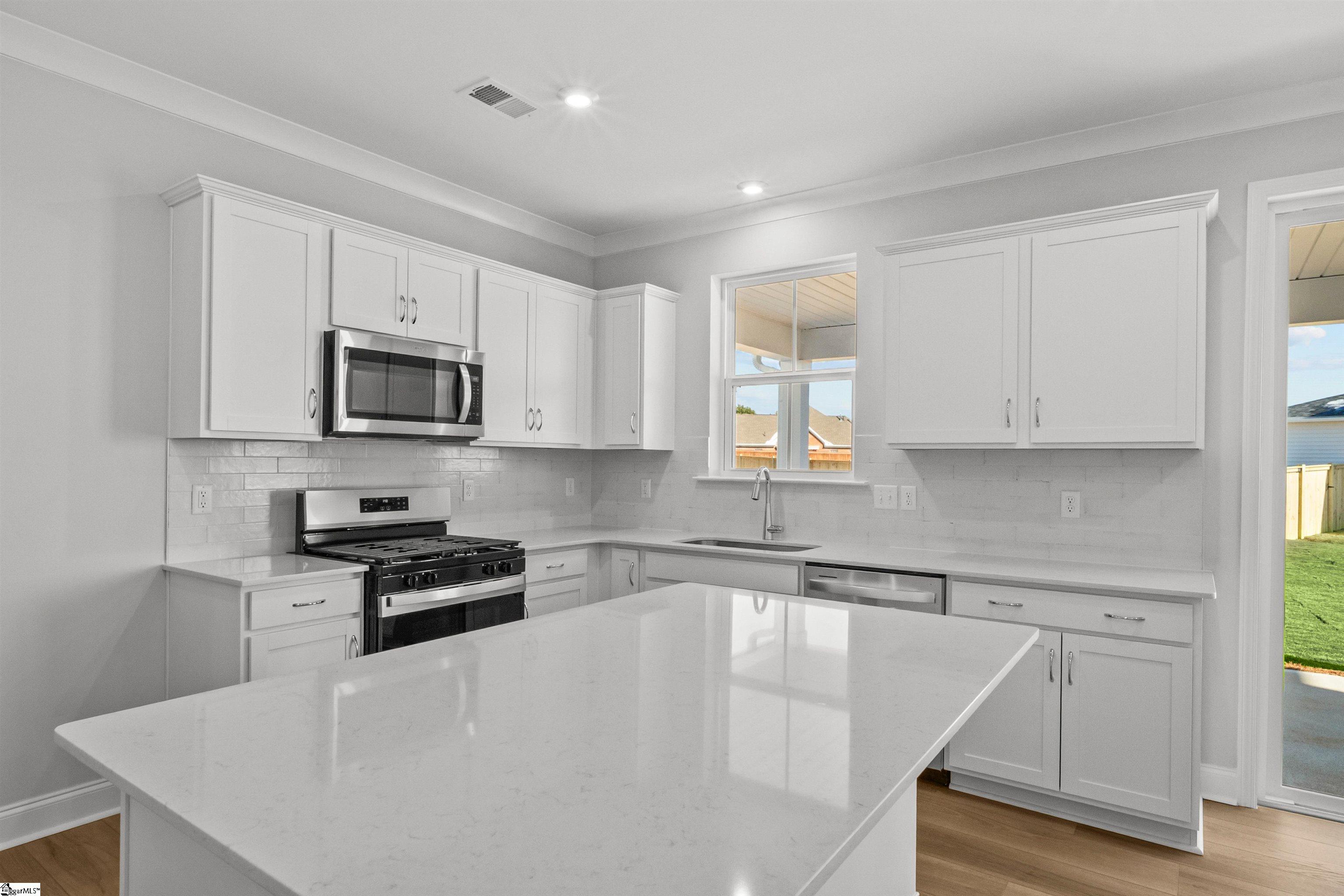1333 Capefox Drive Lot 7