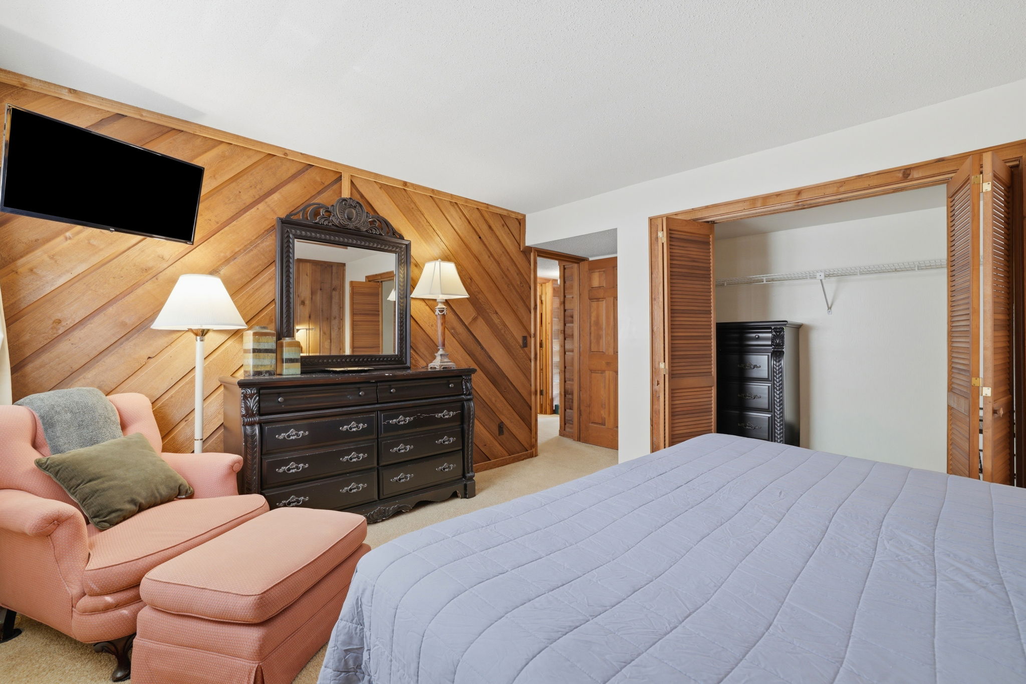 221 Toxaway Falls Drive 1A