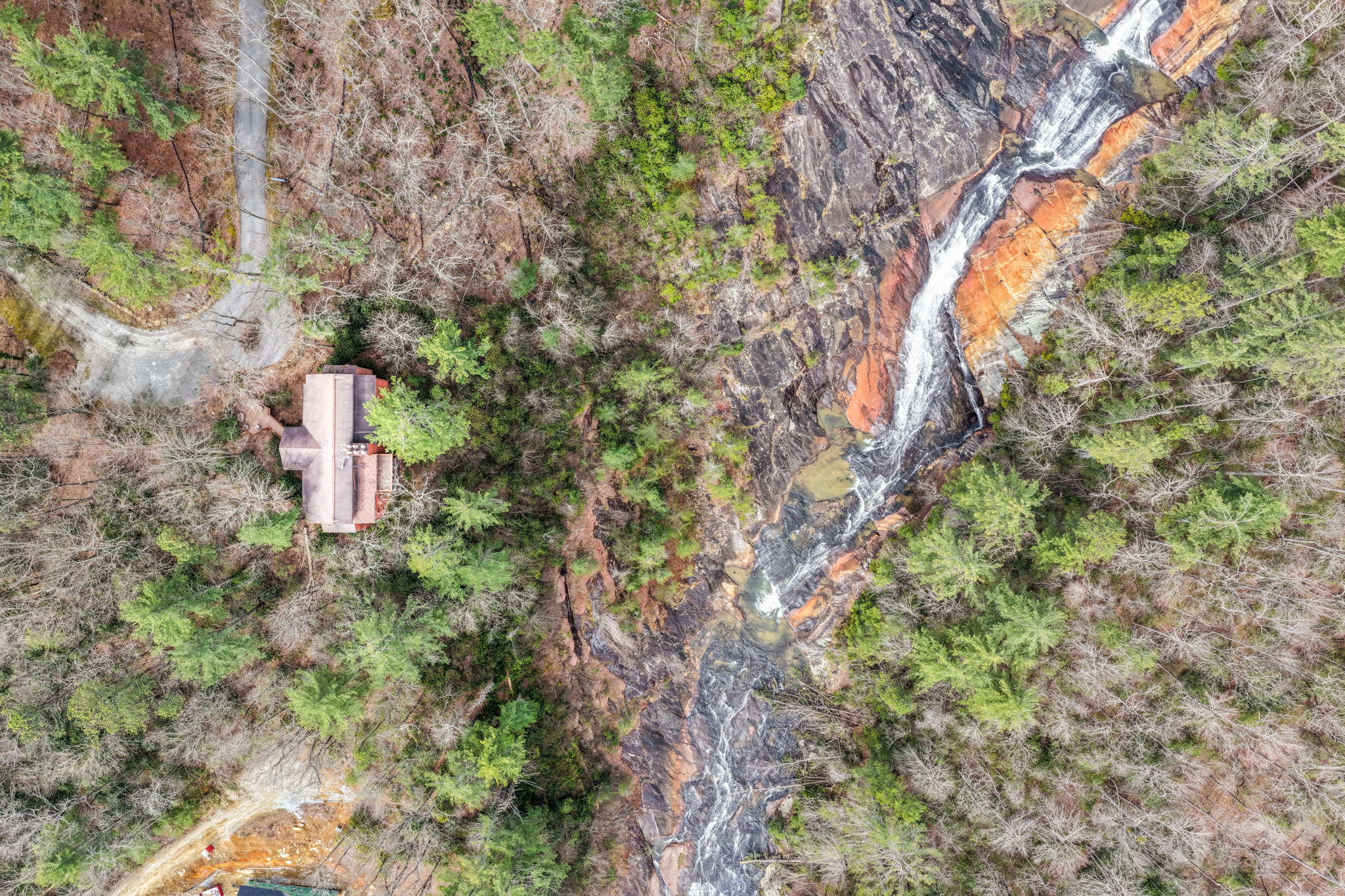 221 Toxaway Falls Drive 1A