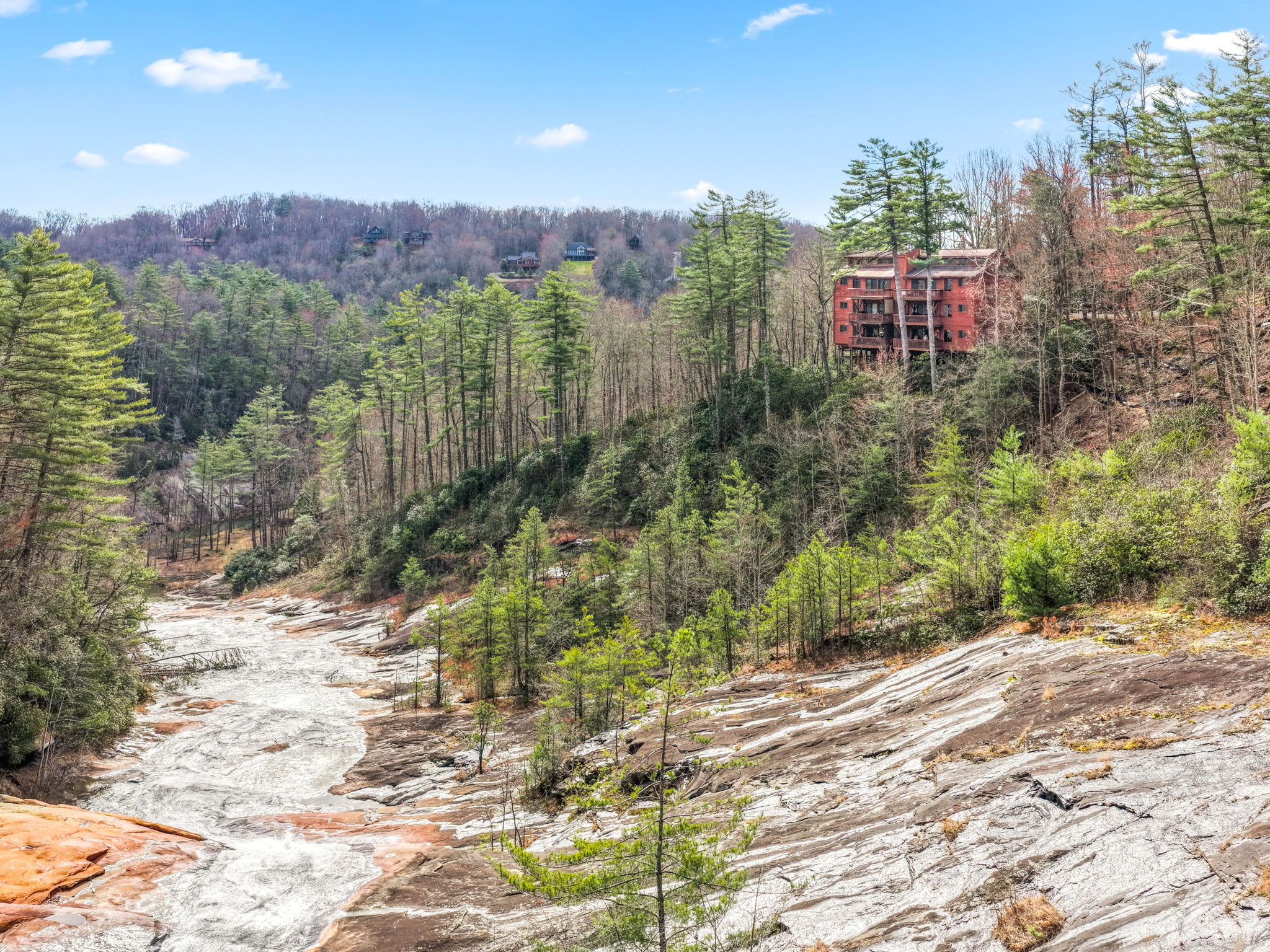 221 Toxaway Falls Drive 1A