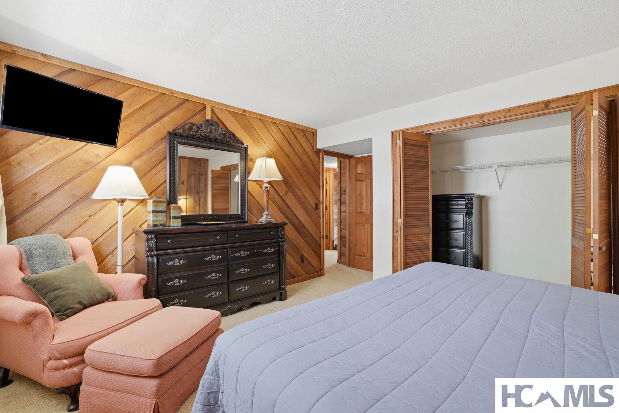 221 Toxaway Falls Drive 1A