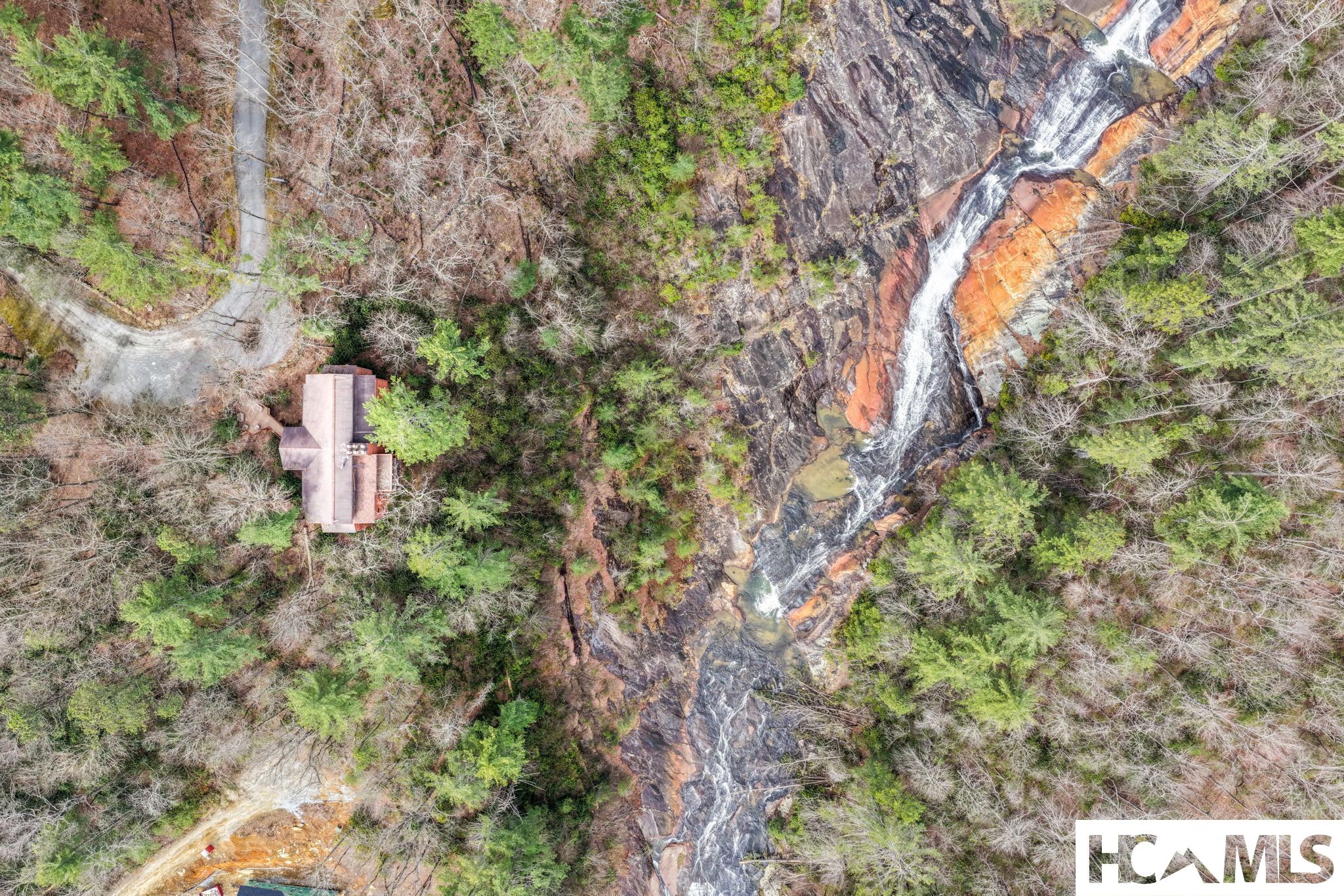 221 Toxaway Falls Drive 1A