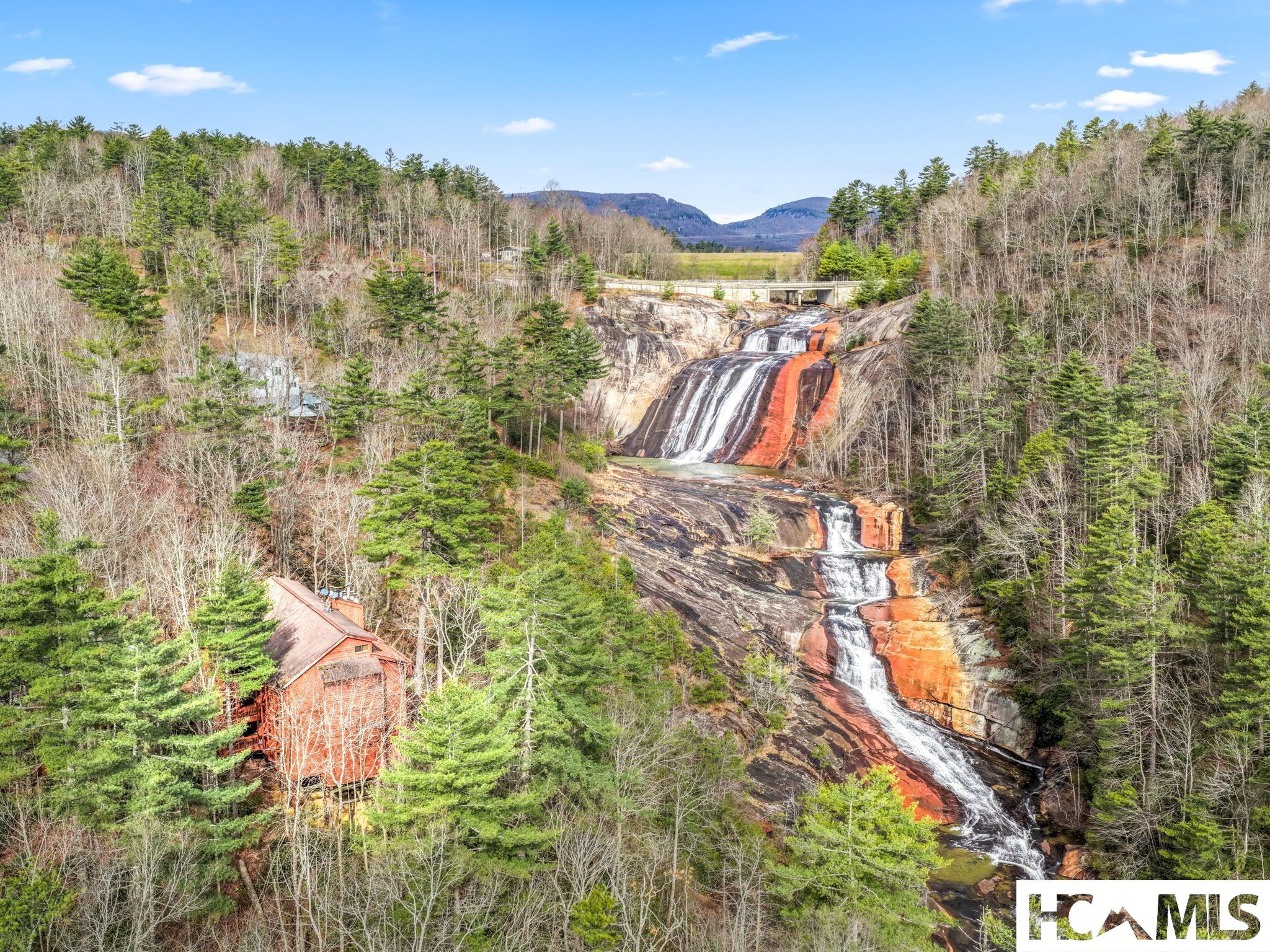 221 Toxaway Falls Drive 1A