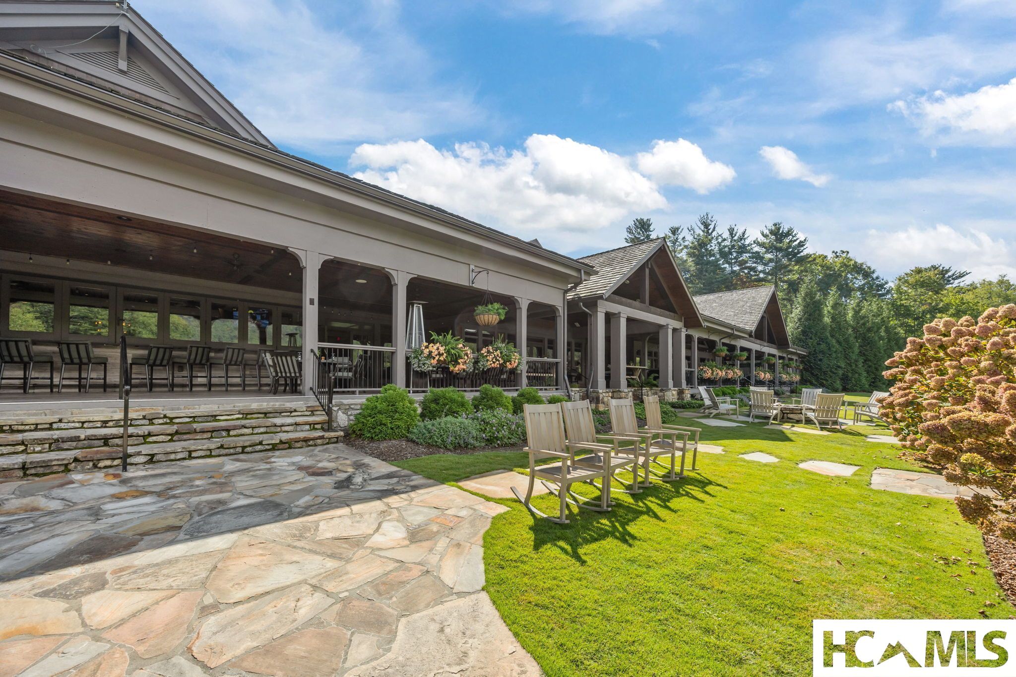 95 Cardinal Trace