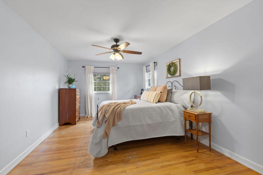 6899 Cedar Brook Glen