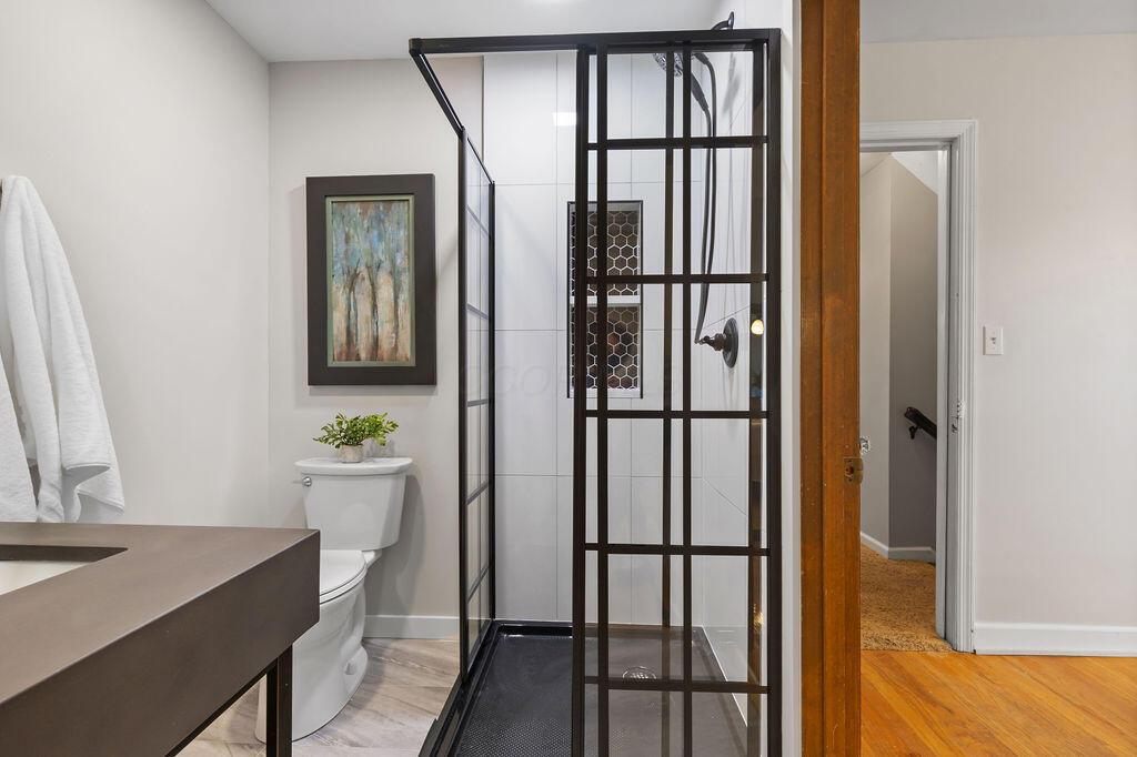 6899 Cedar Brook Glen