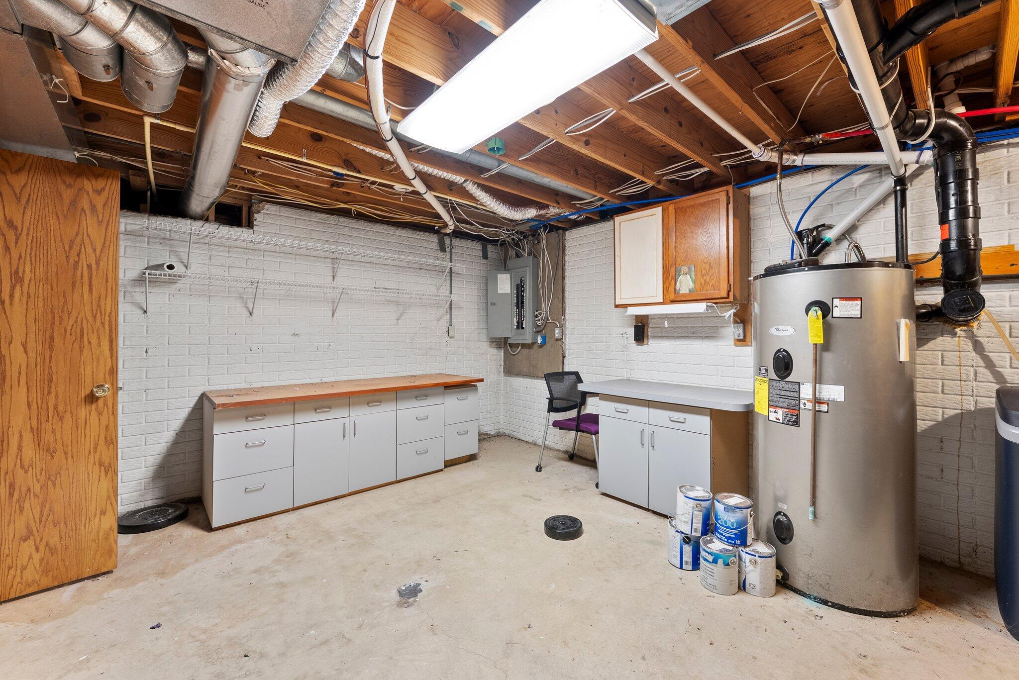 2377 Hardscrabble Road