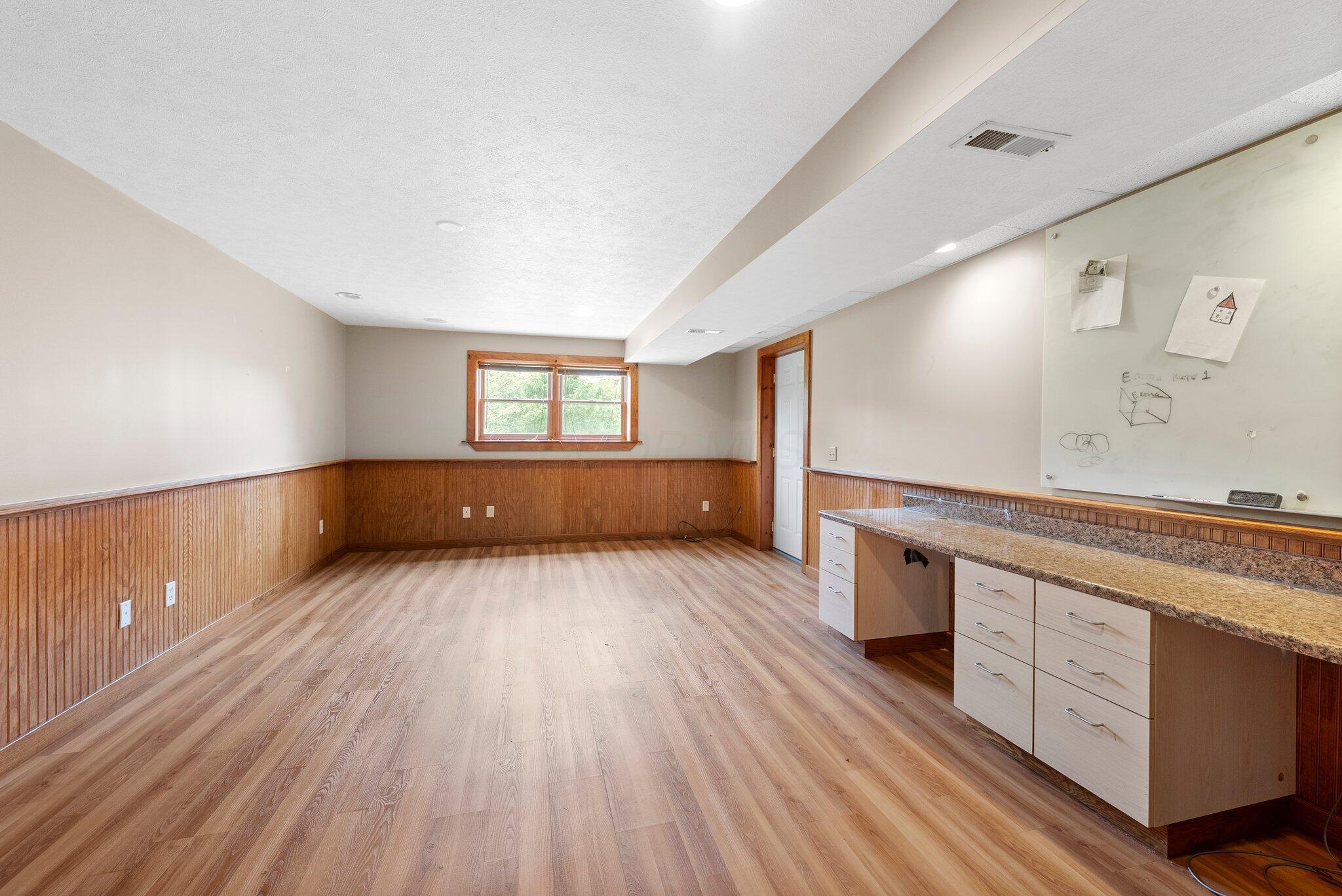 2377 Hardscrabble Road