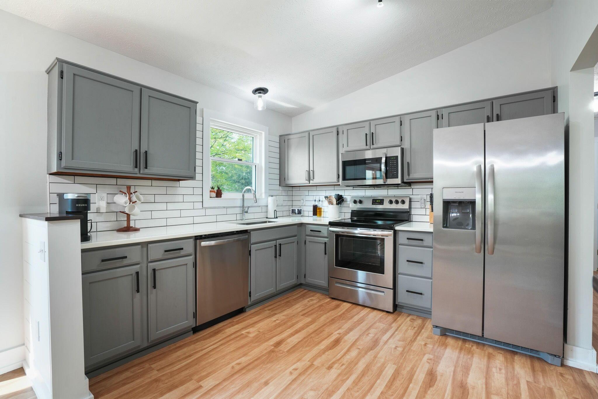 5133 Hidden View Drive
