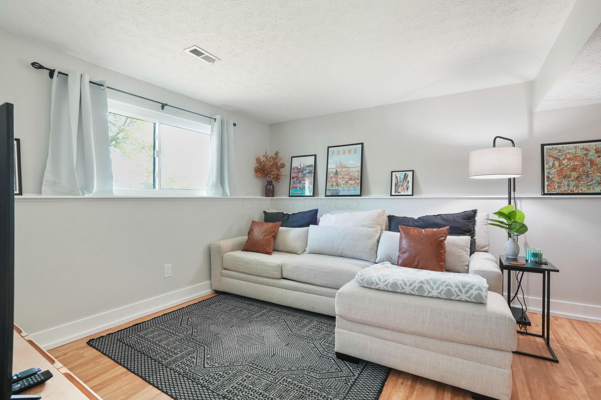 5133 Hidden View Drive